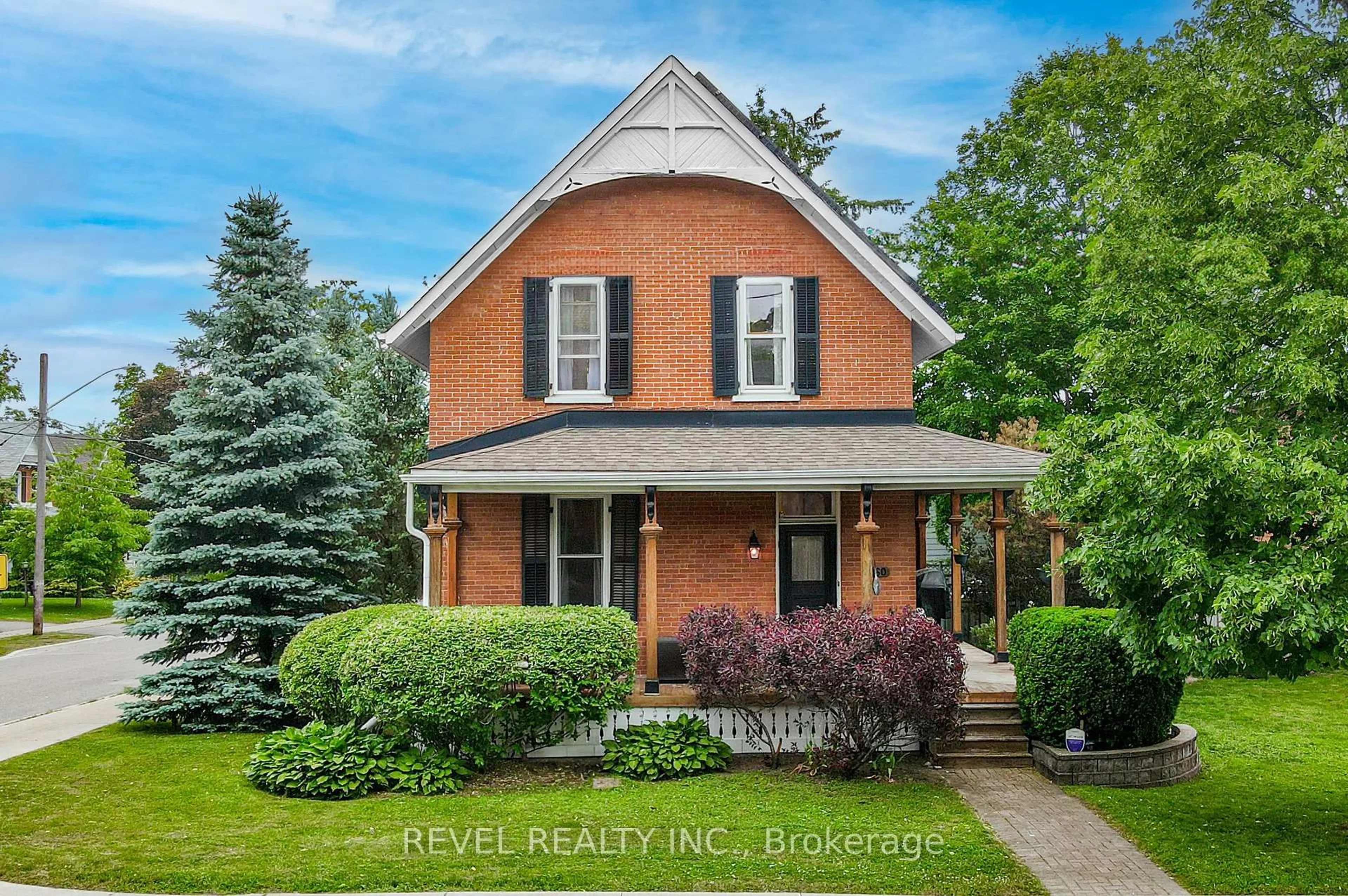 Home with brick exterior material, street for 160 William St, Kawartha Lakes Ontario K9V 4B3
