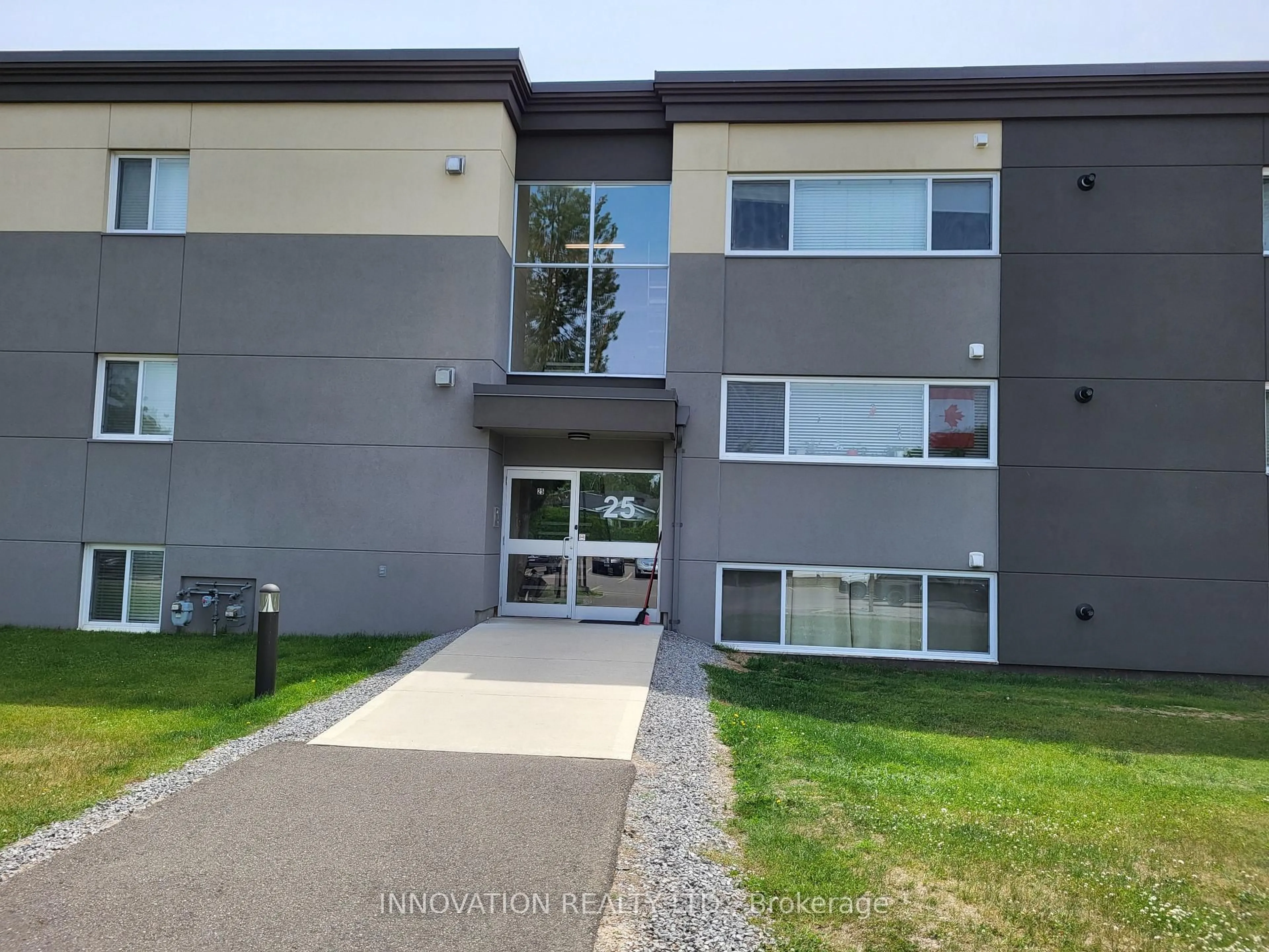 A pic from outside/outdoor area/front of a property/back of a property/a pic from drone, unknown for 25 Tamarack St #308, Deep River Ontario K0J 1P0