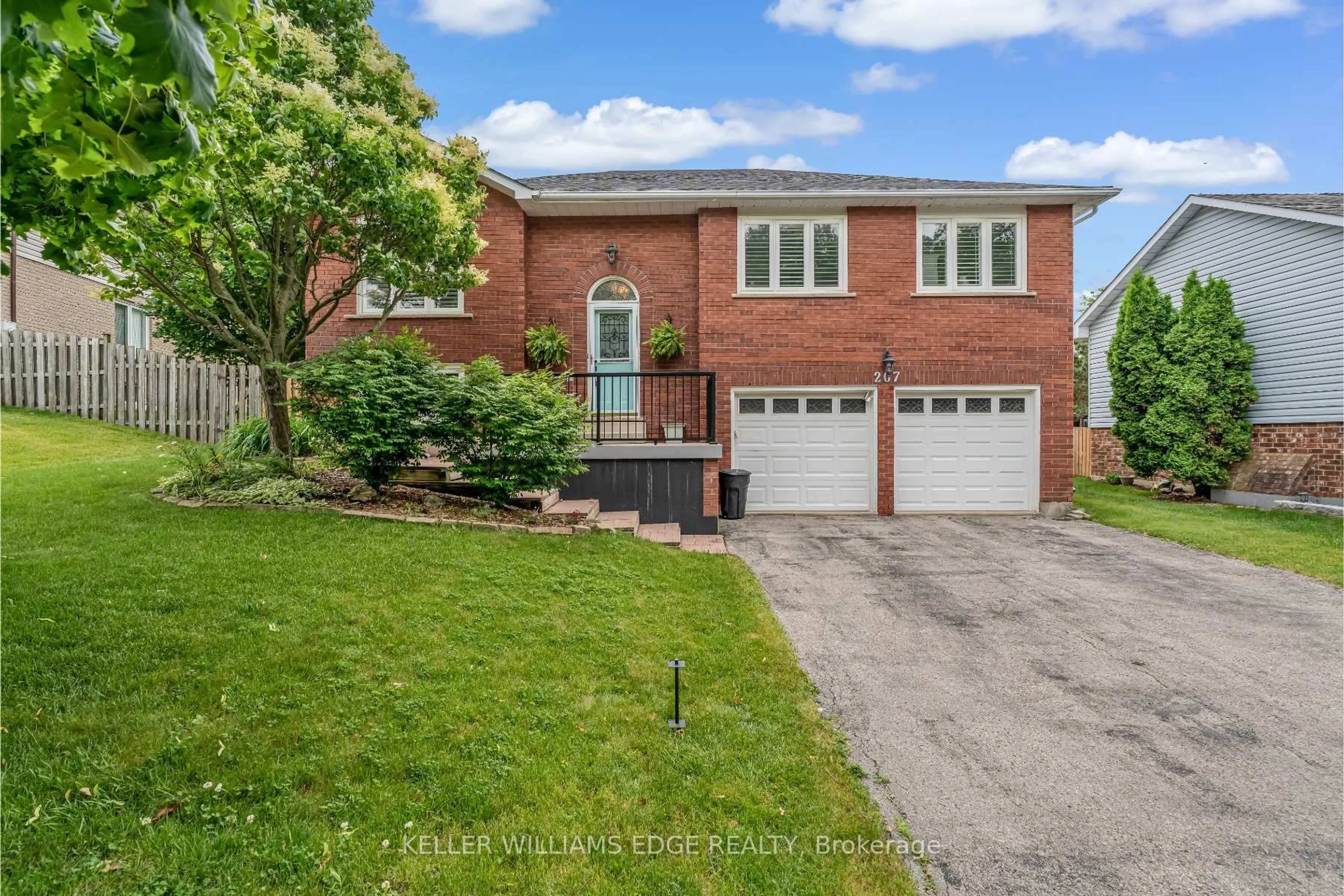 Home with brick exterior material, street for 207 Williamson Dr, Haldimand Ontario N3W 1A5