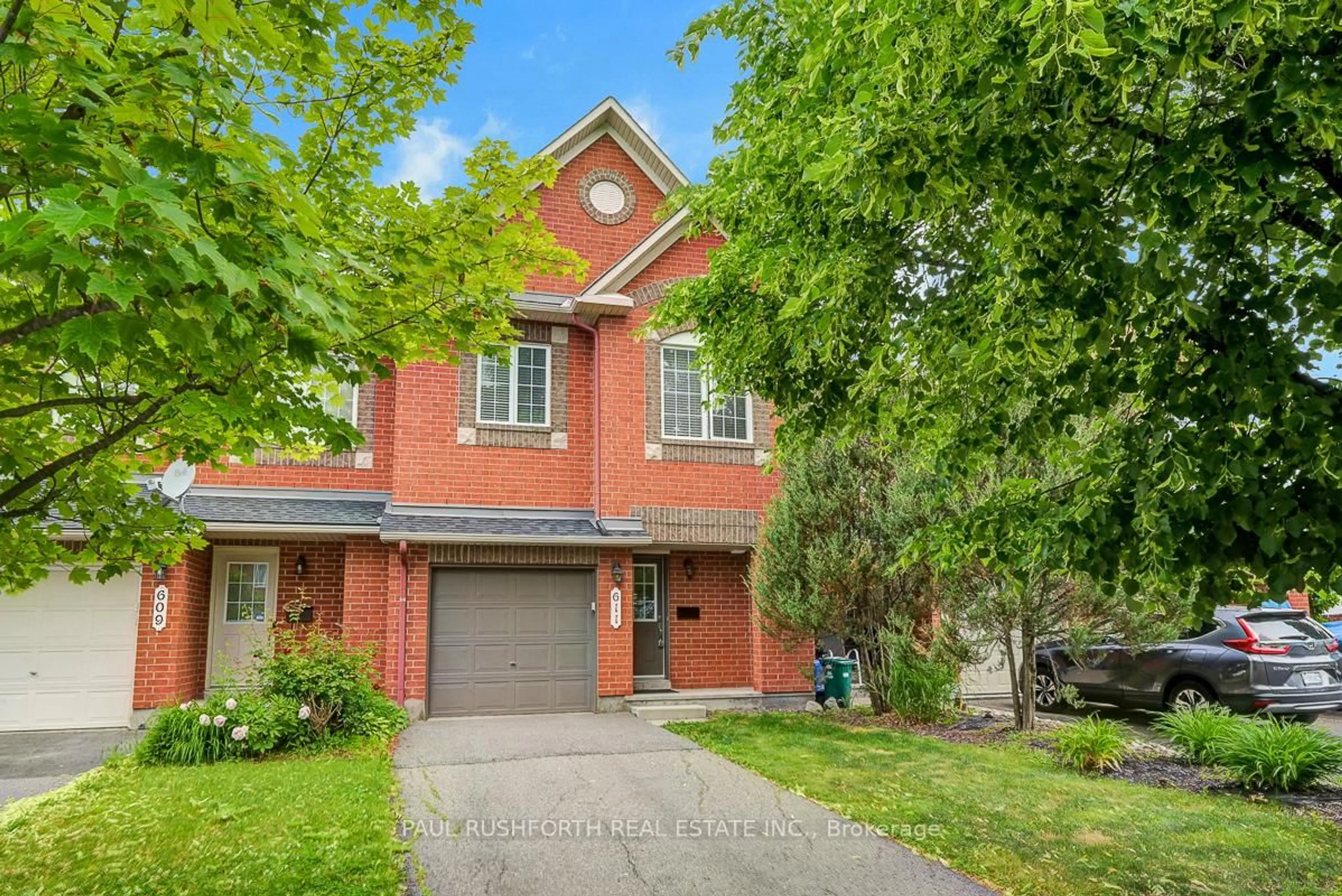 Home with brick exterior material, street for 611 Aquaview Dr, Orleans Ontario K4A 4W1