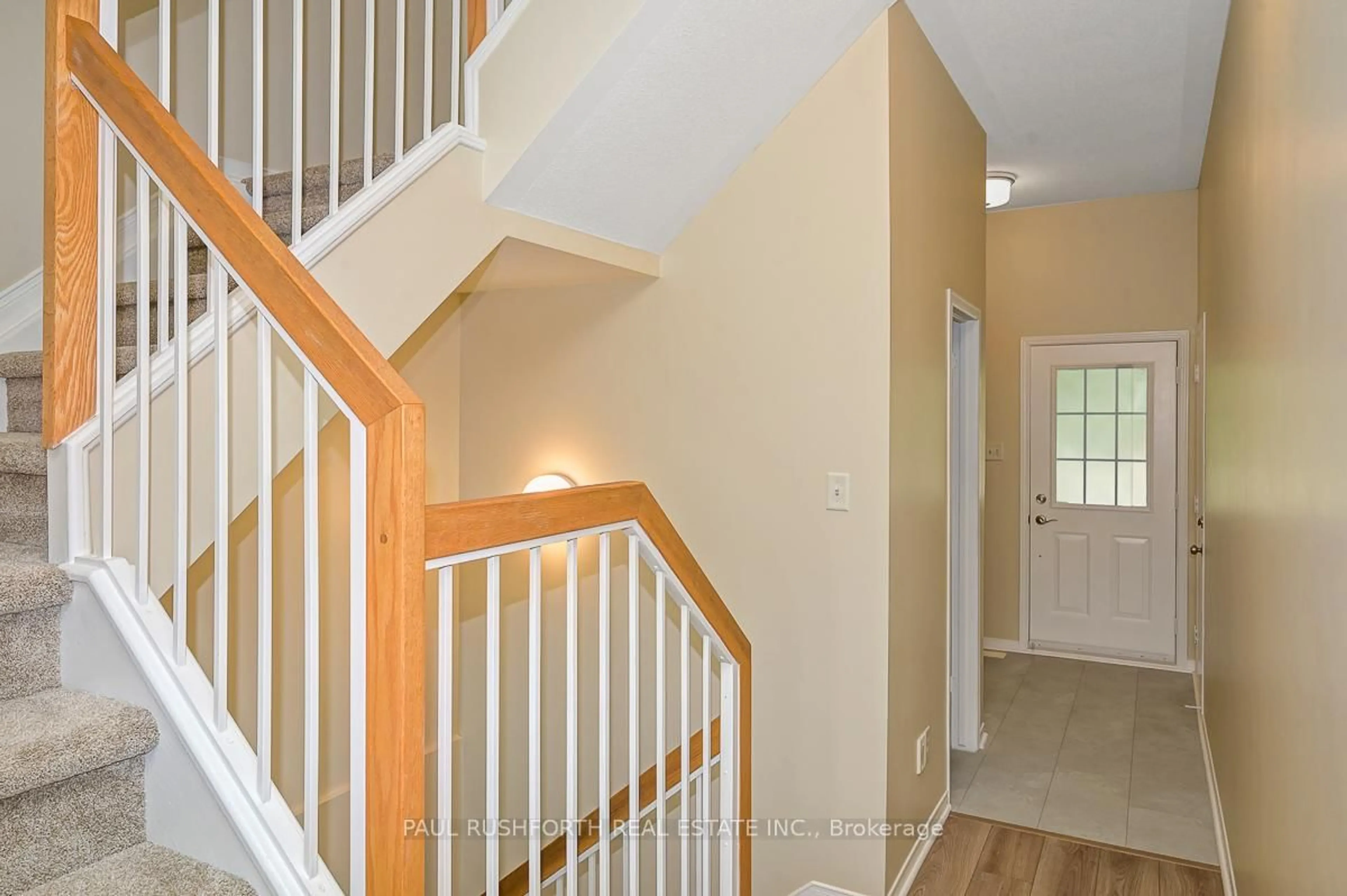 Unknown for 611 Aquaview Dr, Orleans Ontario K4A 4W1