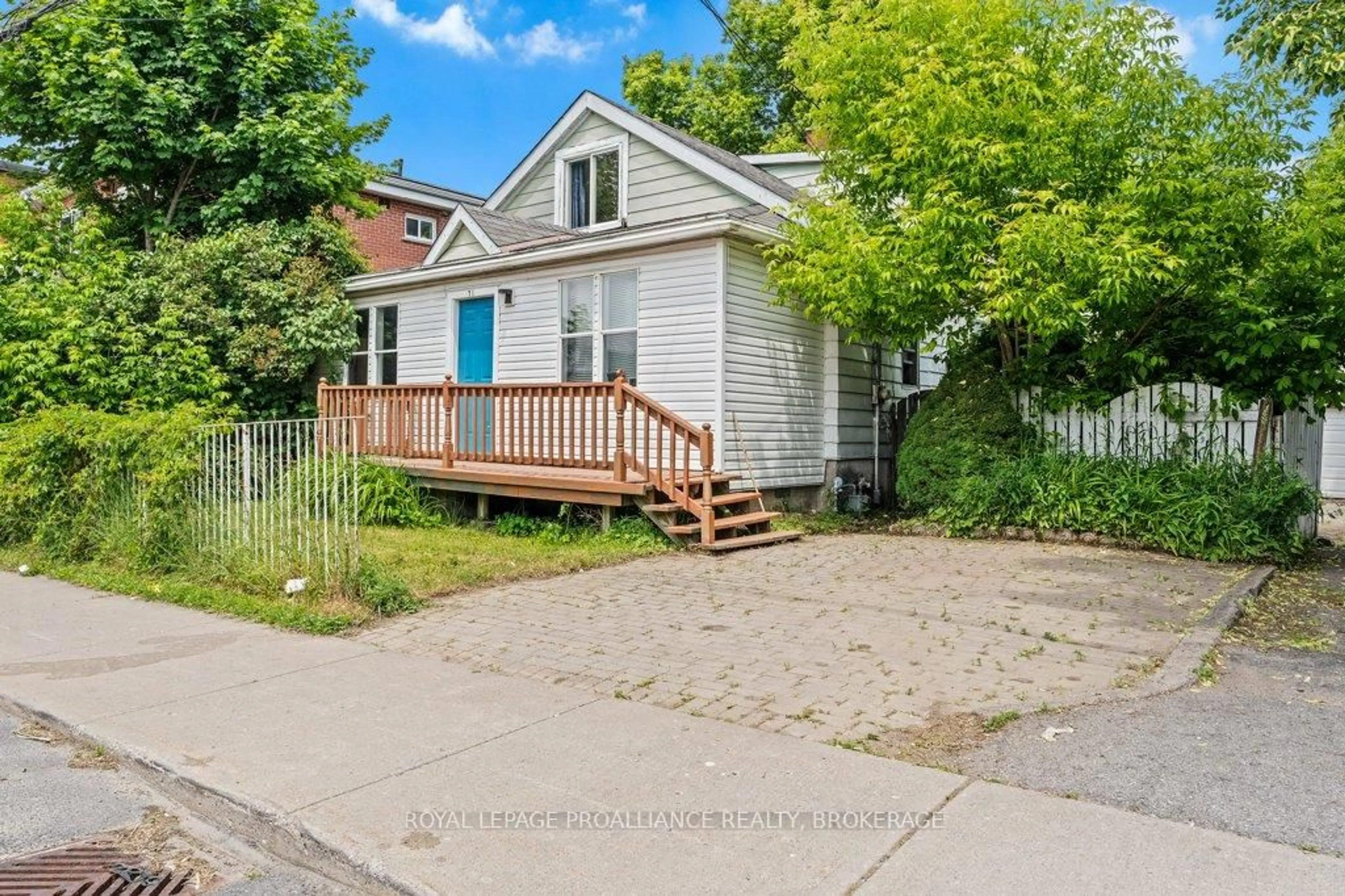 Unknown for 71 Cowdy St, Kingston Ontario K7K 3W1