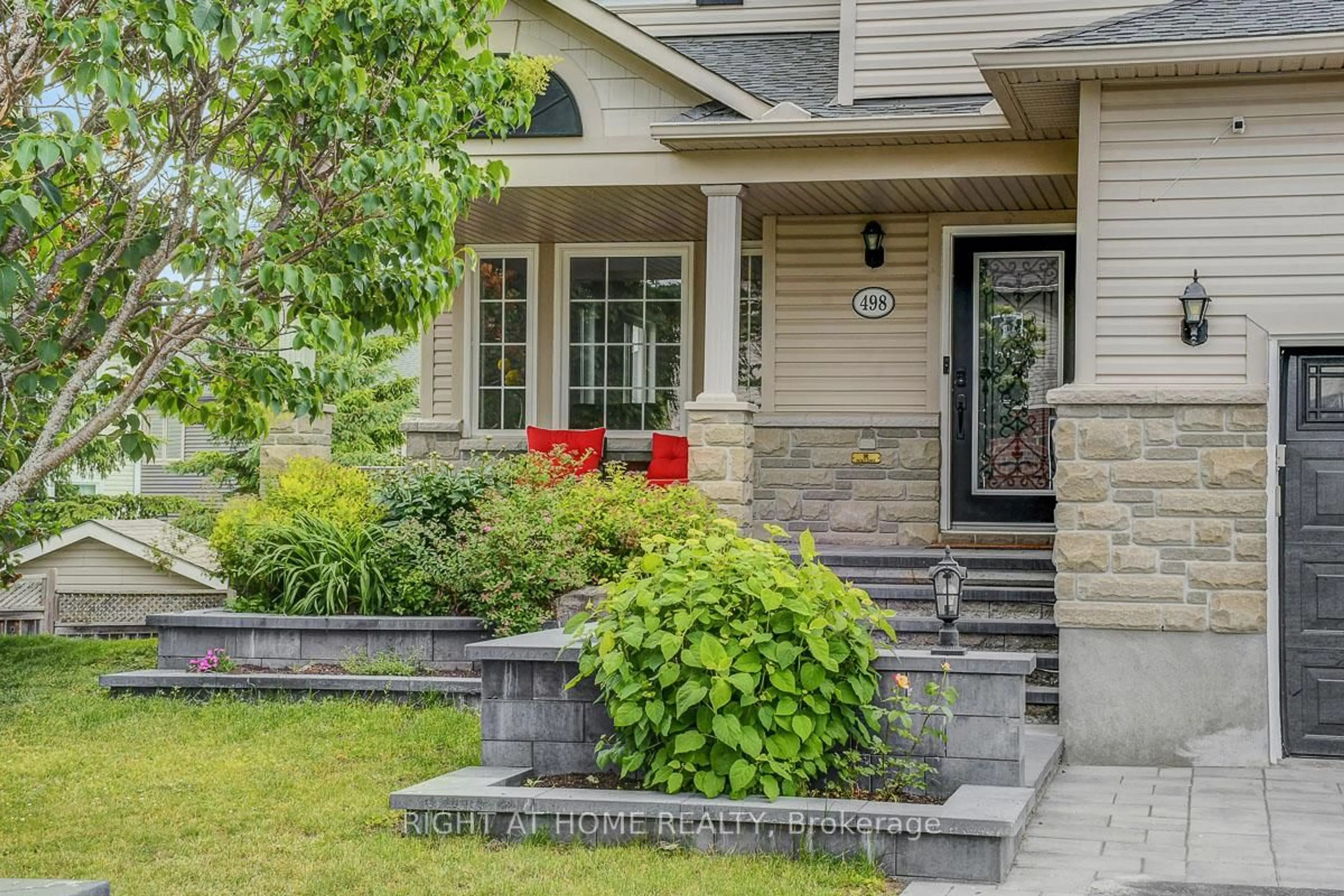 Unknown for 498 Landswood Way, Ottawa Ontario K2S 0A5