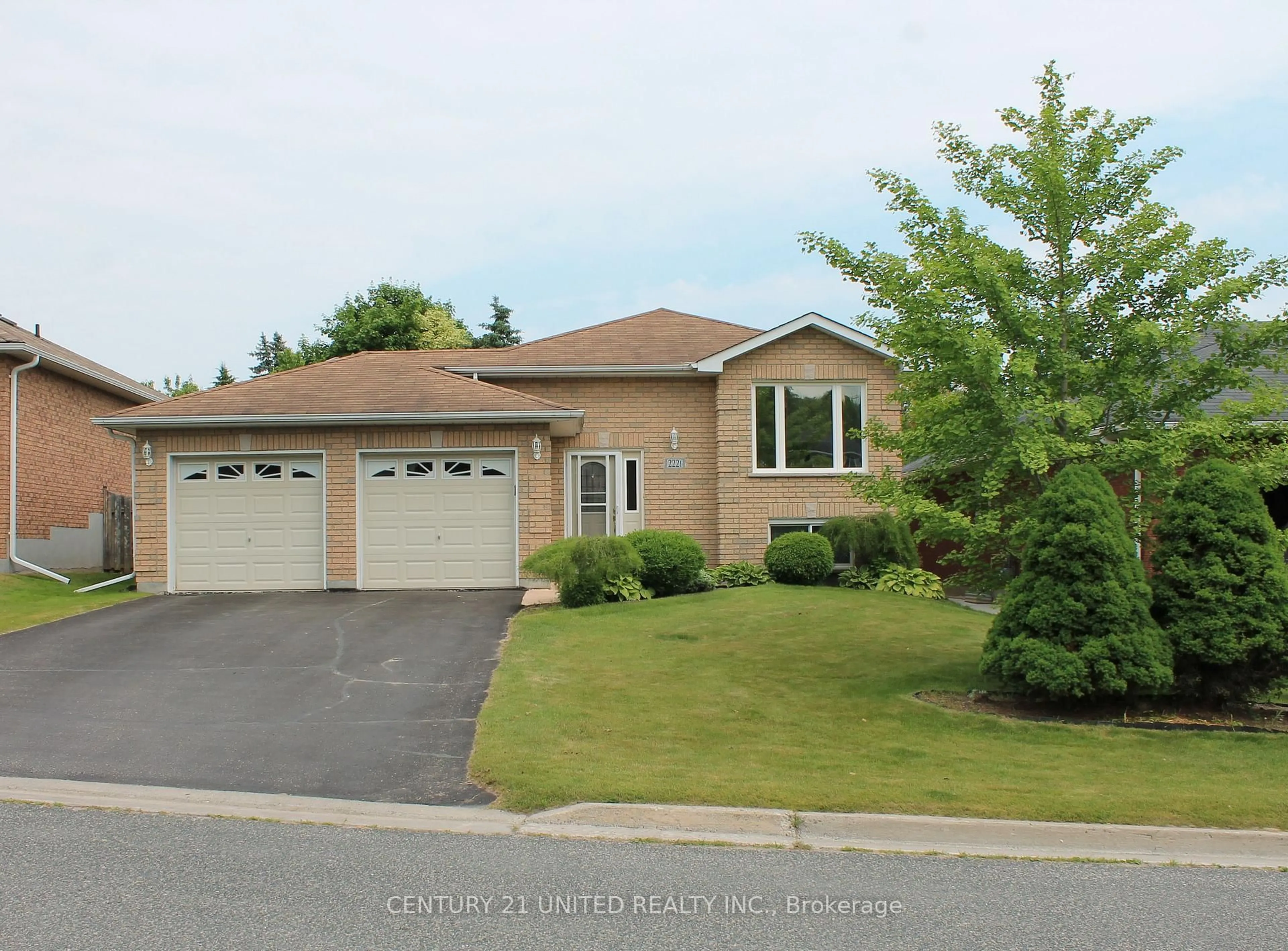 Unknown for 2221 Lorraine Dr, Peterborough North Ontario K9L 1X5