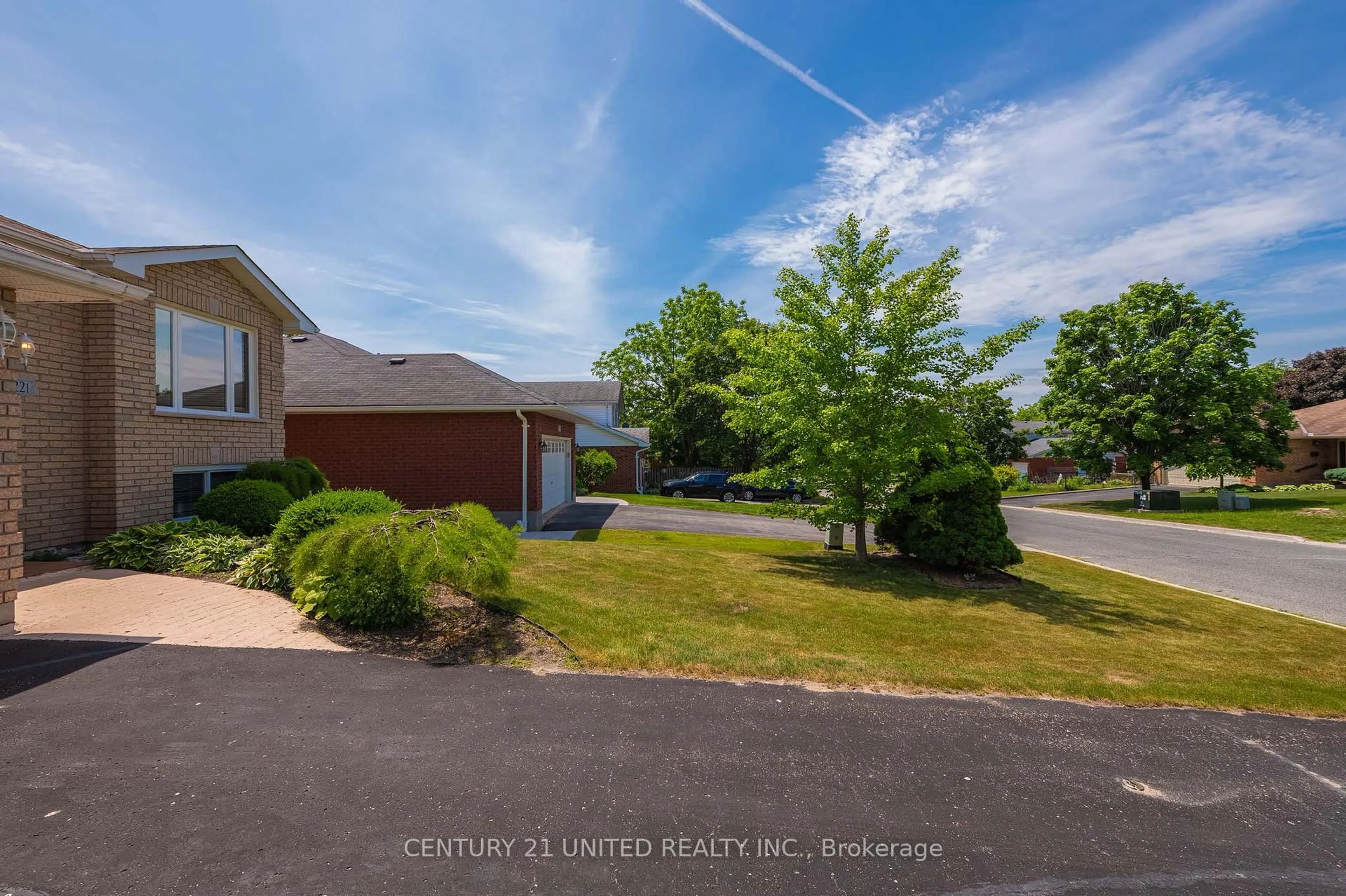 A pic from outside/outdoor area/front of a property/back of a property/a pic from drone, water/lake/river/ocean view for 2221 Lorraine Dr, Peterborough North Ontario K9L 1X5