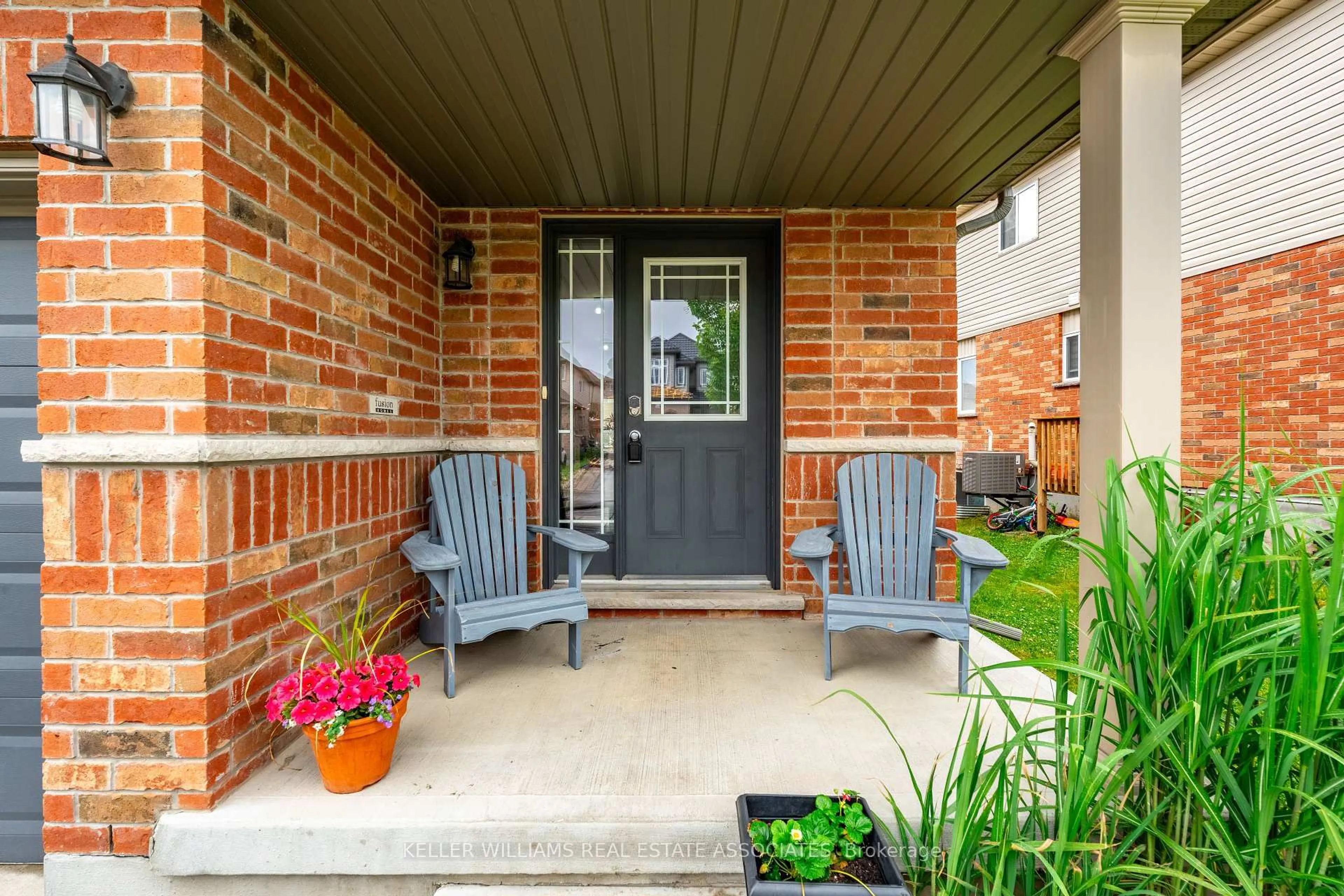 Unknown for 40 Drone Cres, Guelph Ontario N1K 0C1