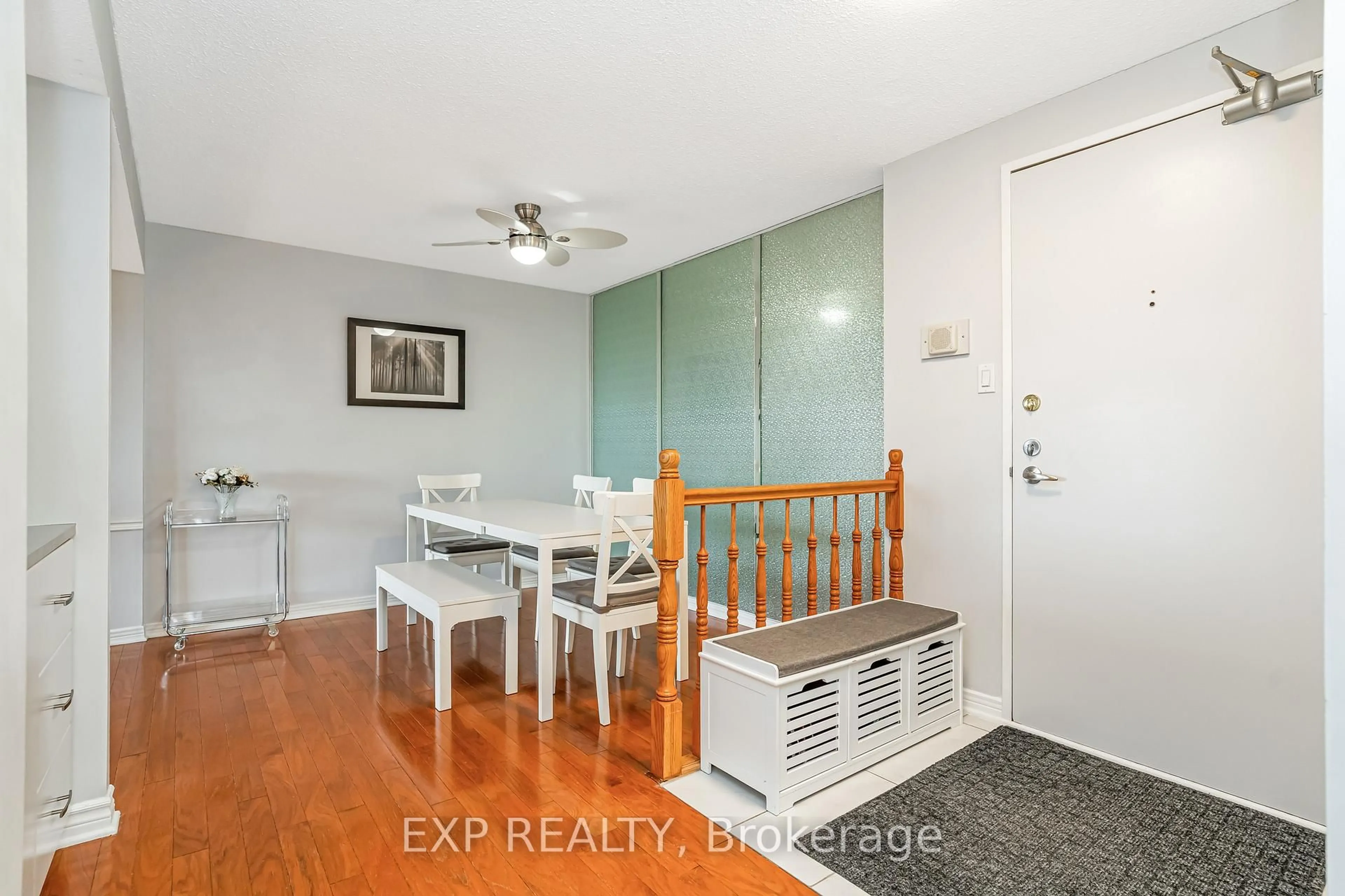 Unknown for 415 Greenview Ave #101, Ottawa Ontario K2B 8G5