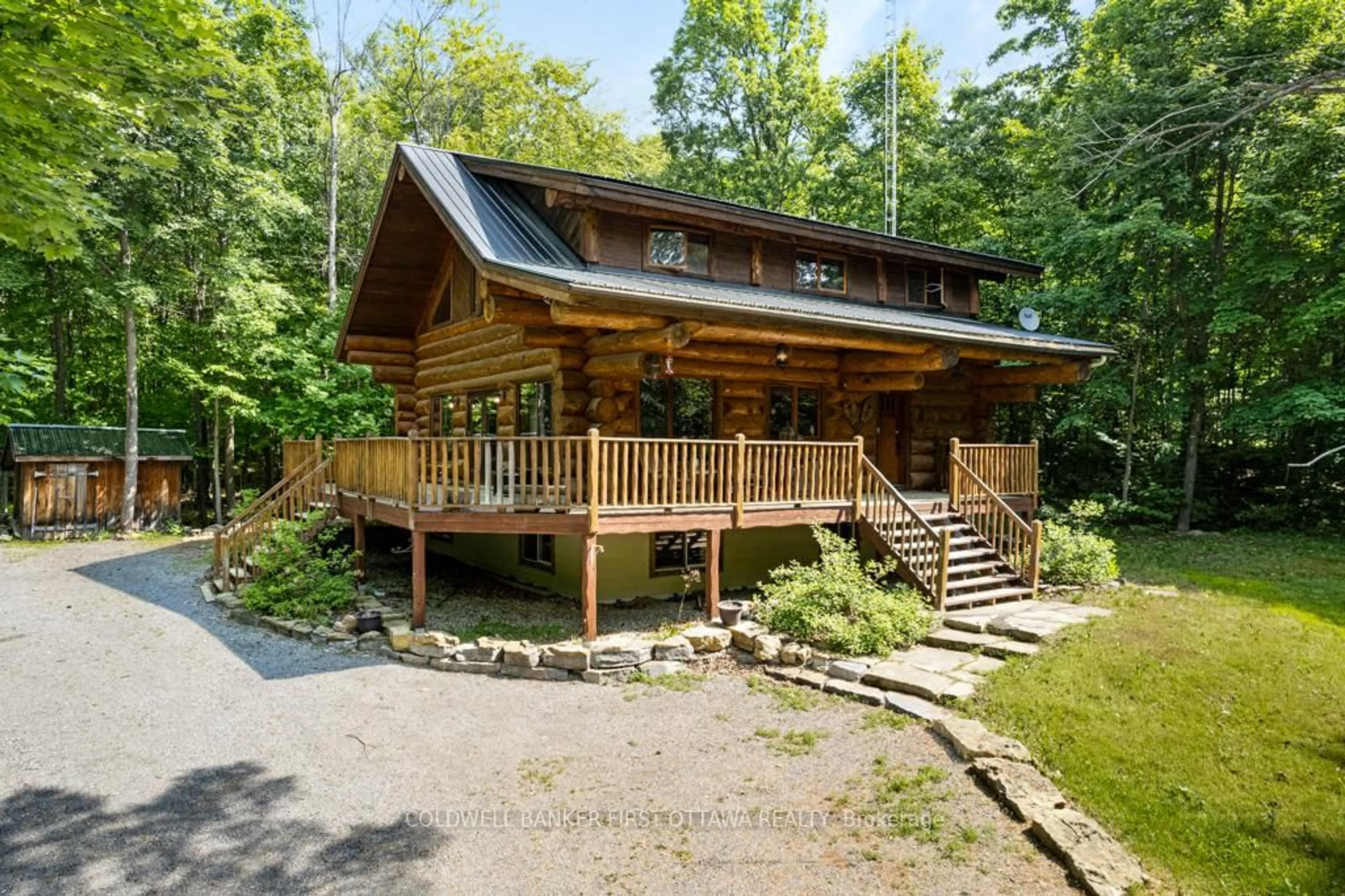 Patio, unknown for 540 Ski Hill Rd, Pakenham Ontario K0A 2X0