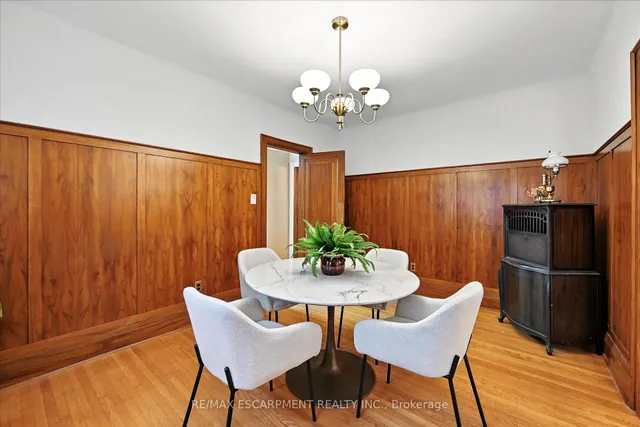 Additional property image - 36 Grosvenor Ave