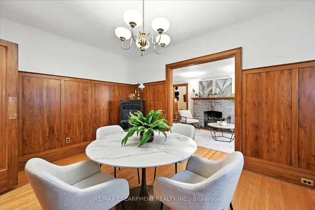 Additional property image - 36 Grosvenor Ave