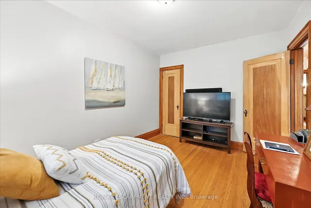 Additional property image - 36 Grosvenor Ave
