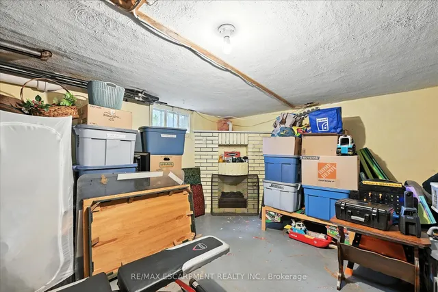 Additional property image - 36 Grosvenor Ave