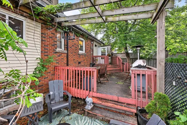 Additional property image - 36 Grosvenor Ave