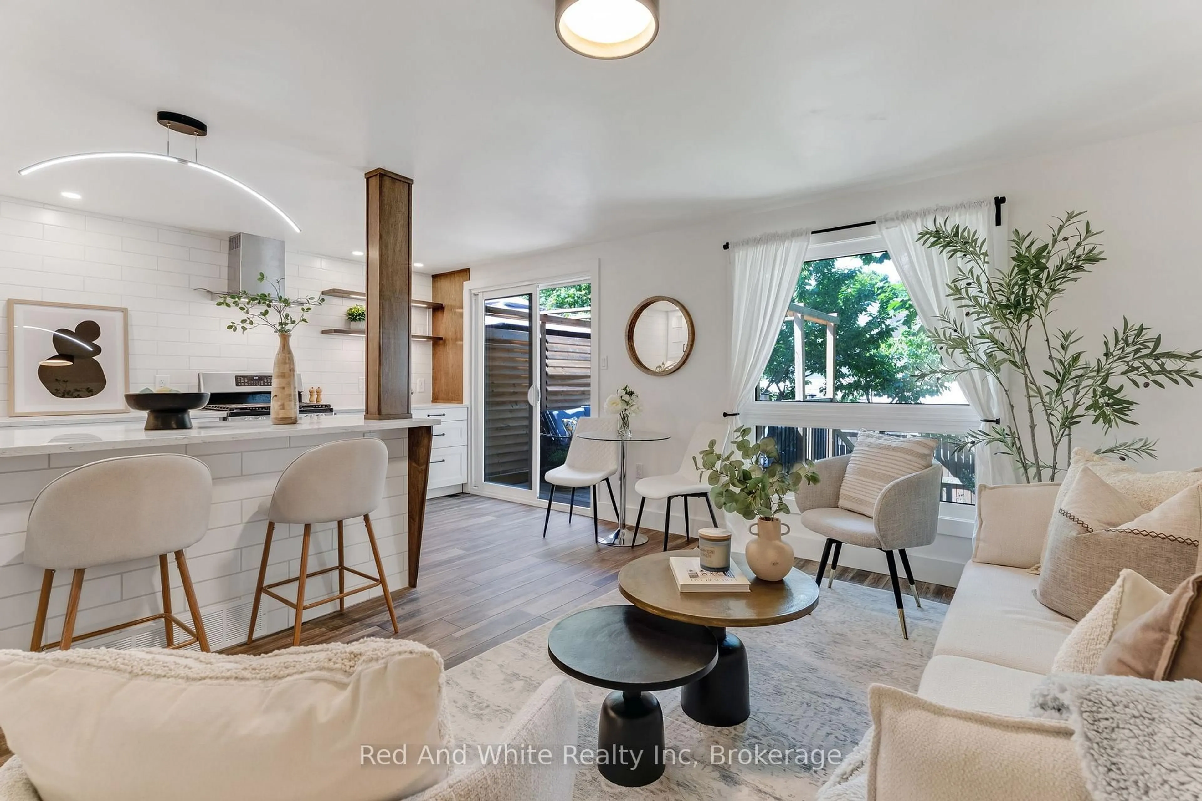 Open concept kitchen, unknown for 8 Grandridge Cres, Guelph Ontario N1H 8G1