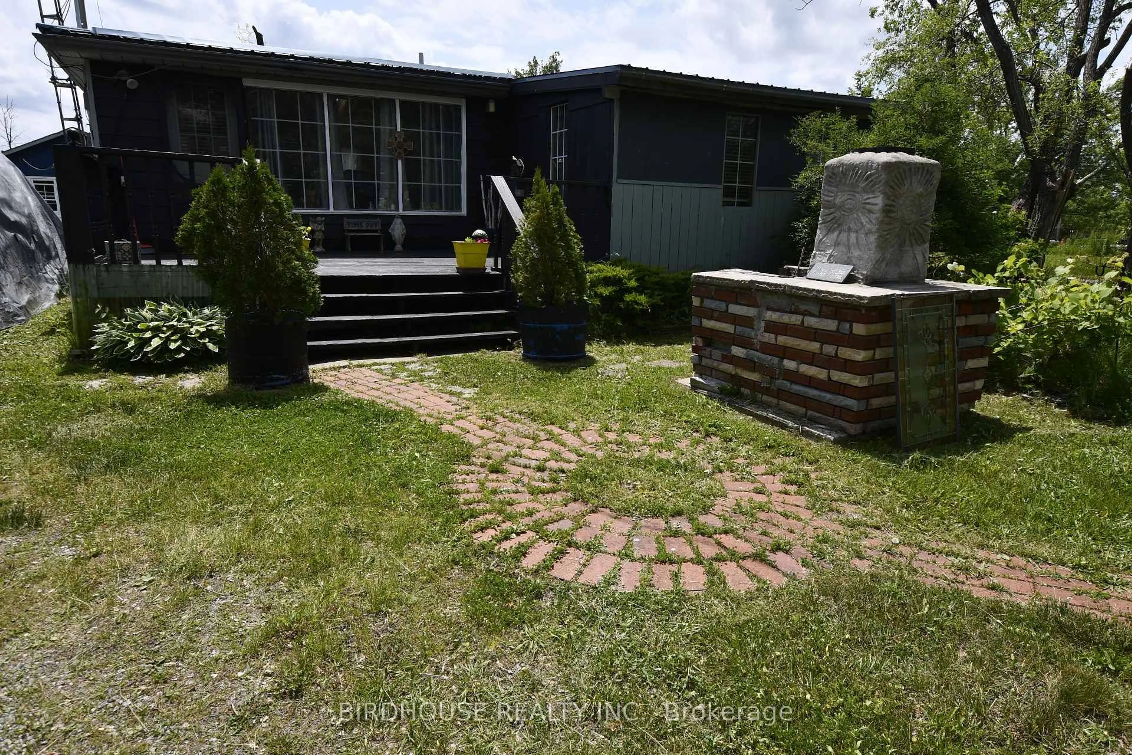 Patio, street for 296 County Road 8, Kawartha Lakes Ontario K0M 1N0