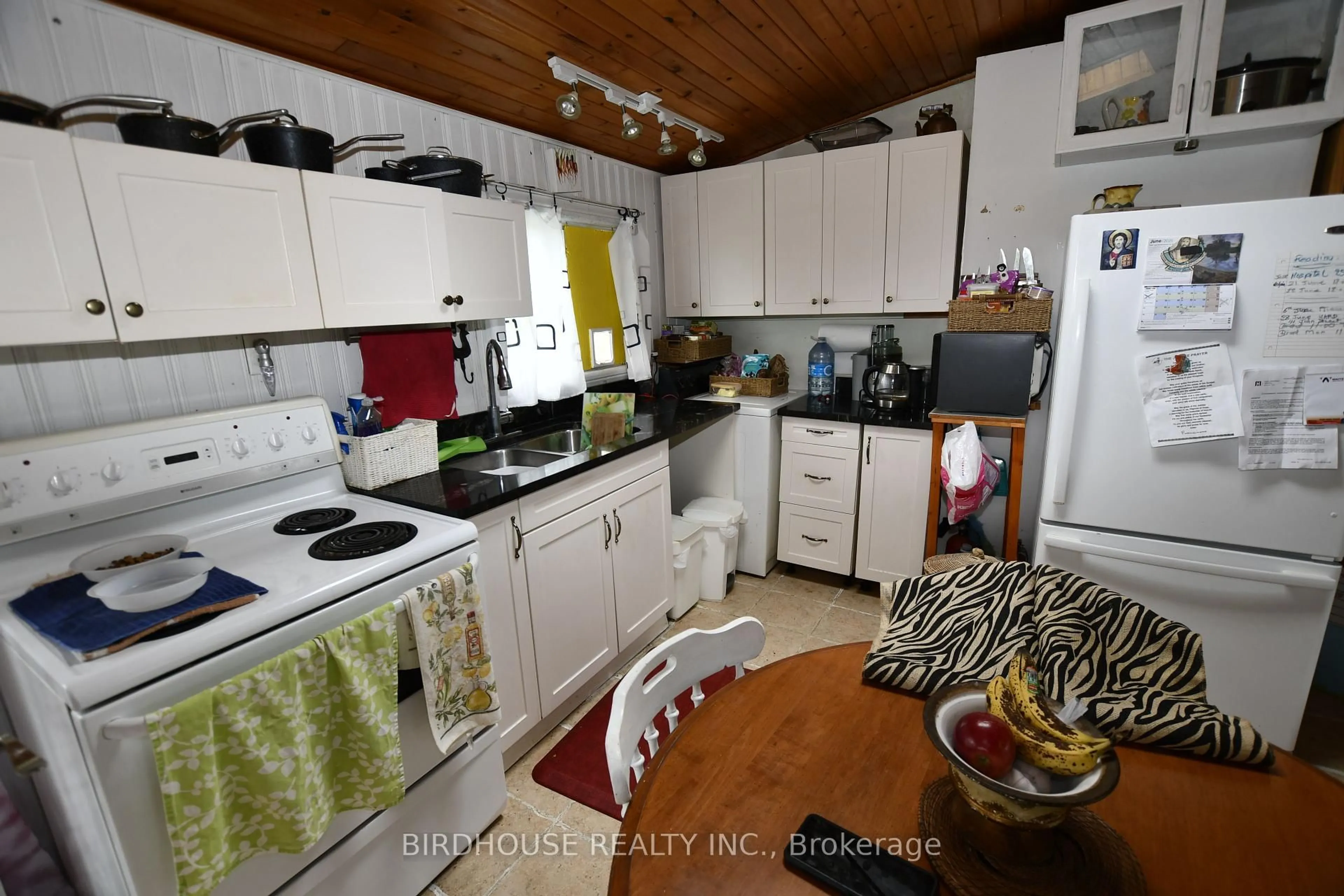 Standard kitchen, unknown for 296 County Road 8, Kawartha Lakes Ontario K0M 1N0
