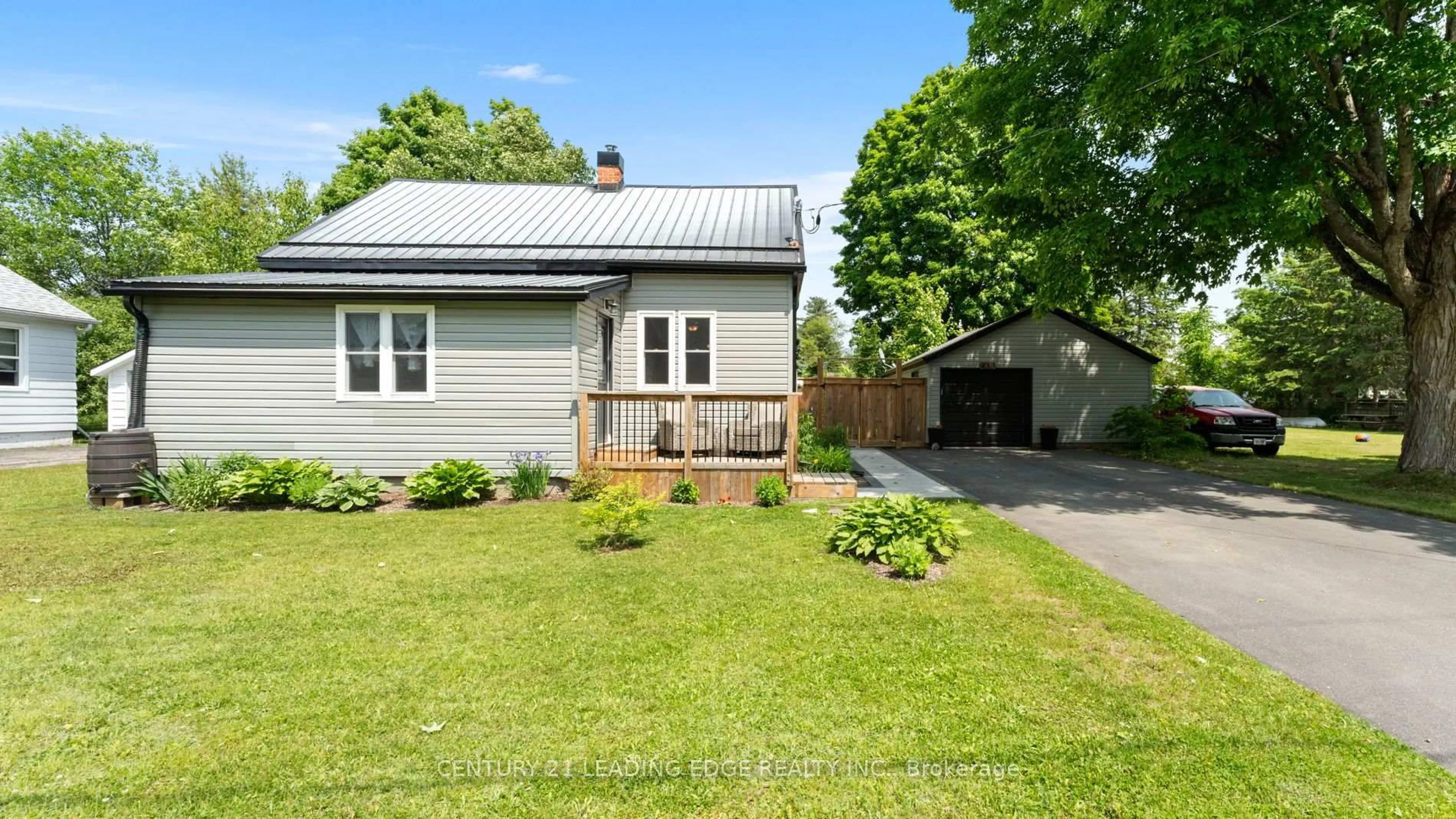 Unknown for 450 Mary St, Gravenhurst Ontario P1P 1G1