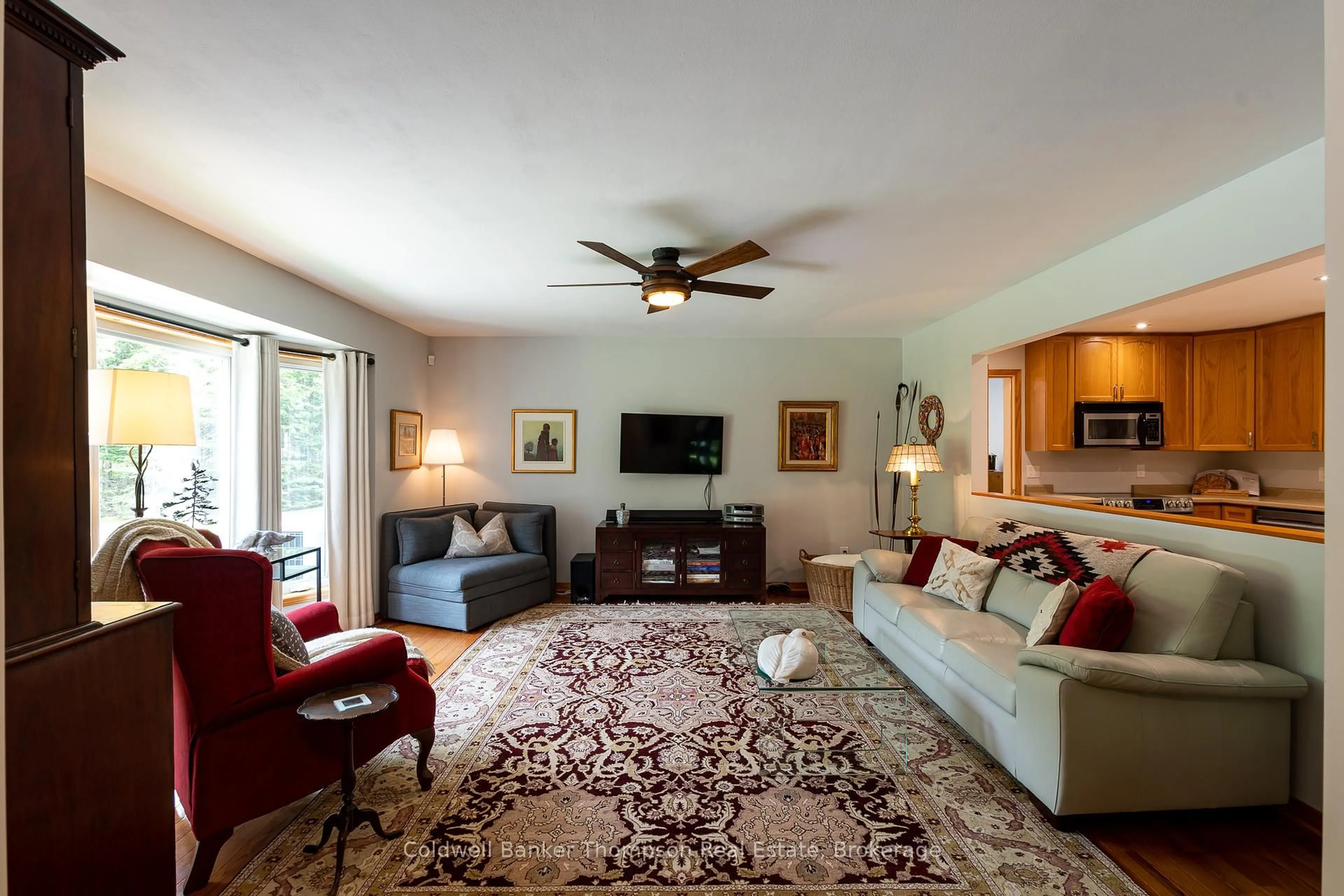 Living room with furniture, unknown for 57 Hiawatha Dr, Huntsville Ontario P0B 1L0