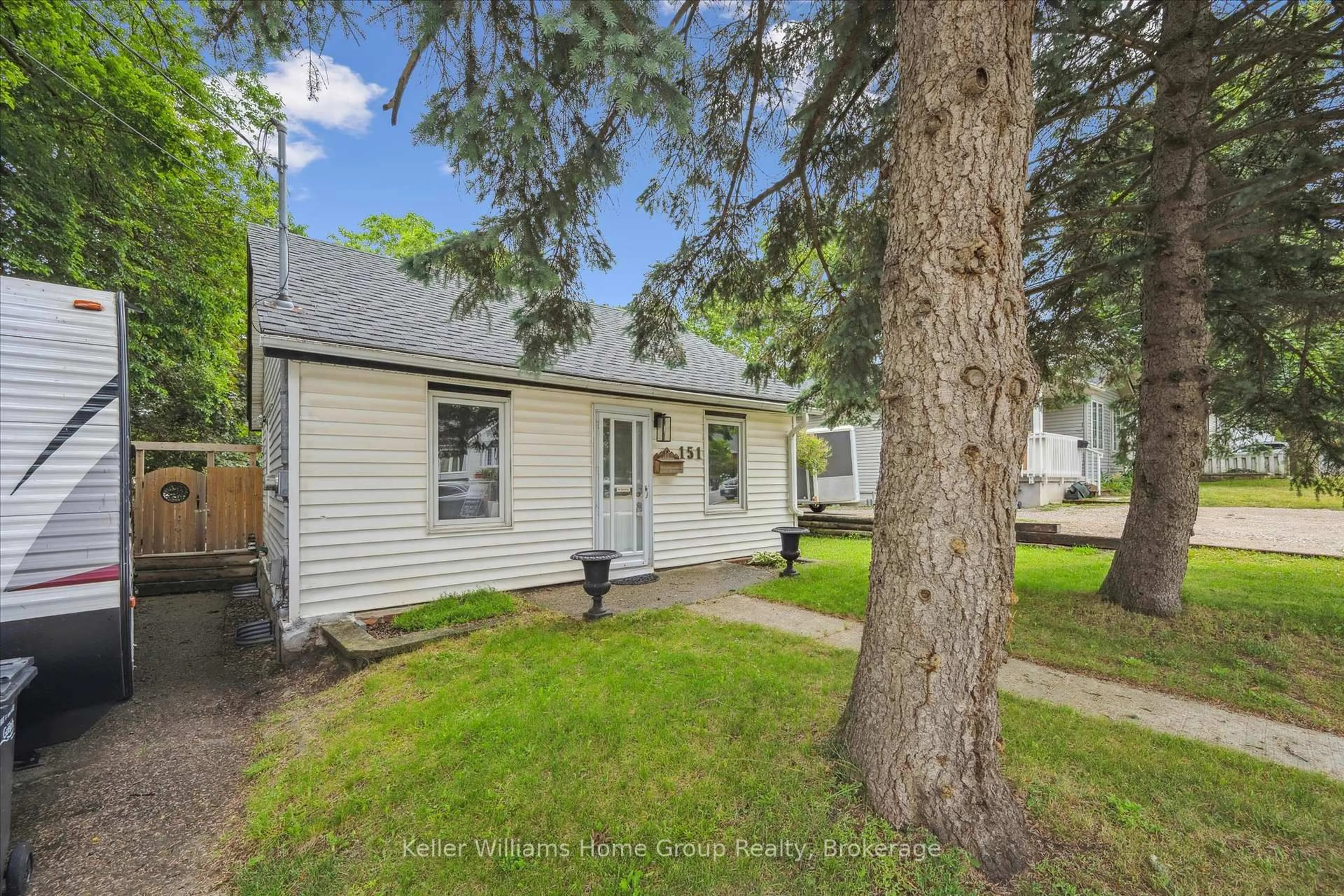 Unknown for 151 Metcalfe St, Guelph Ontario N1E 4Y4