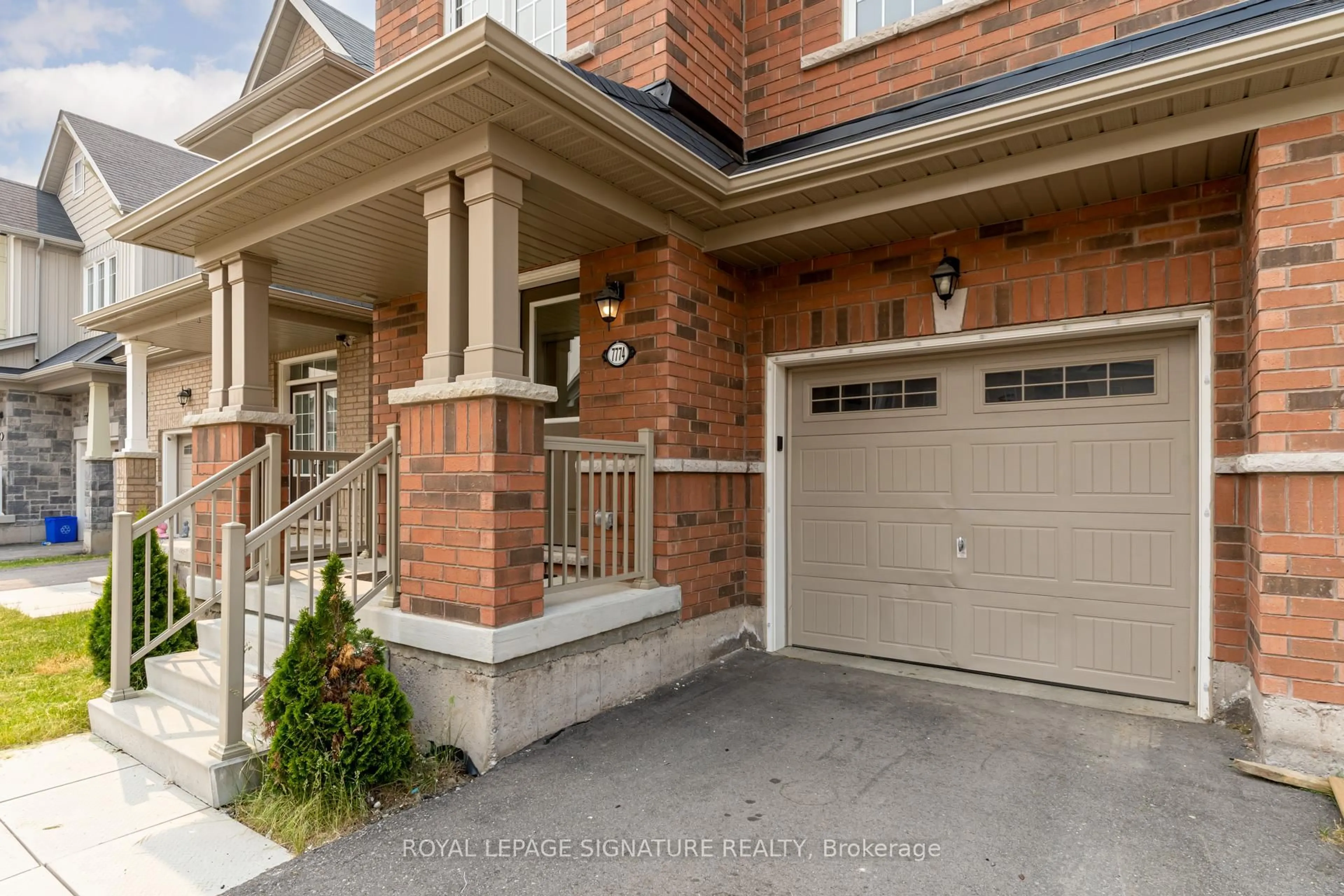 Home with brick exterior material, street for 7774 Hackberry Tr, Niagara Falls Ontario L2H 3R5