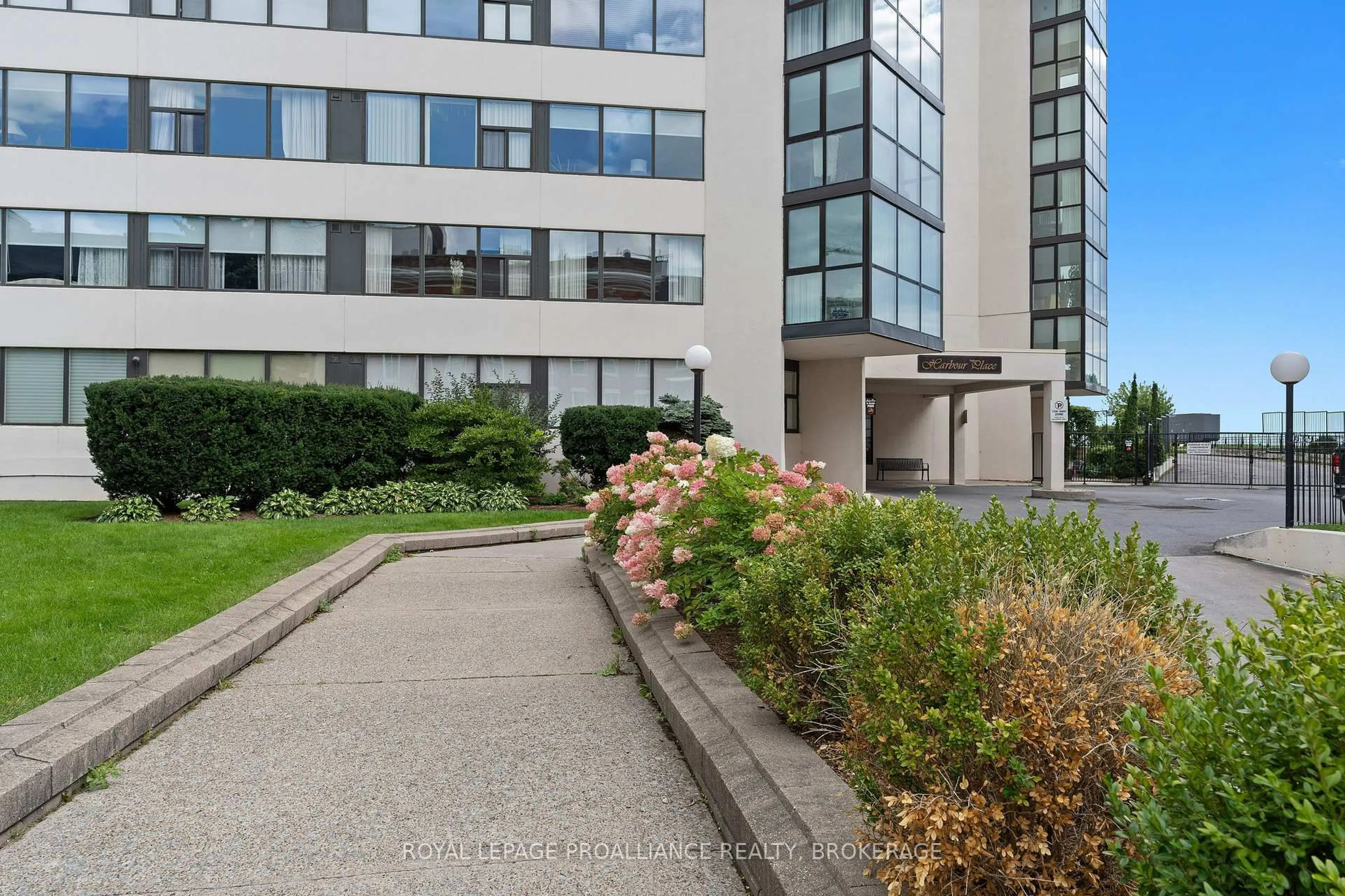 Unknown for 185 Ontario St #403, Kingston Ontario K7L 2Y7