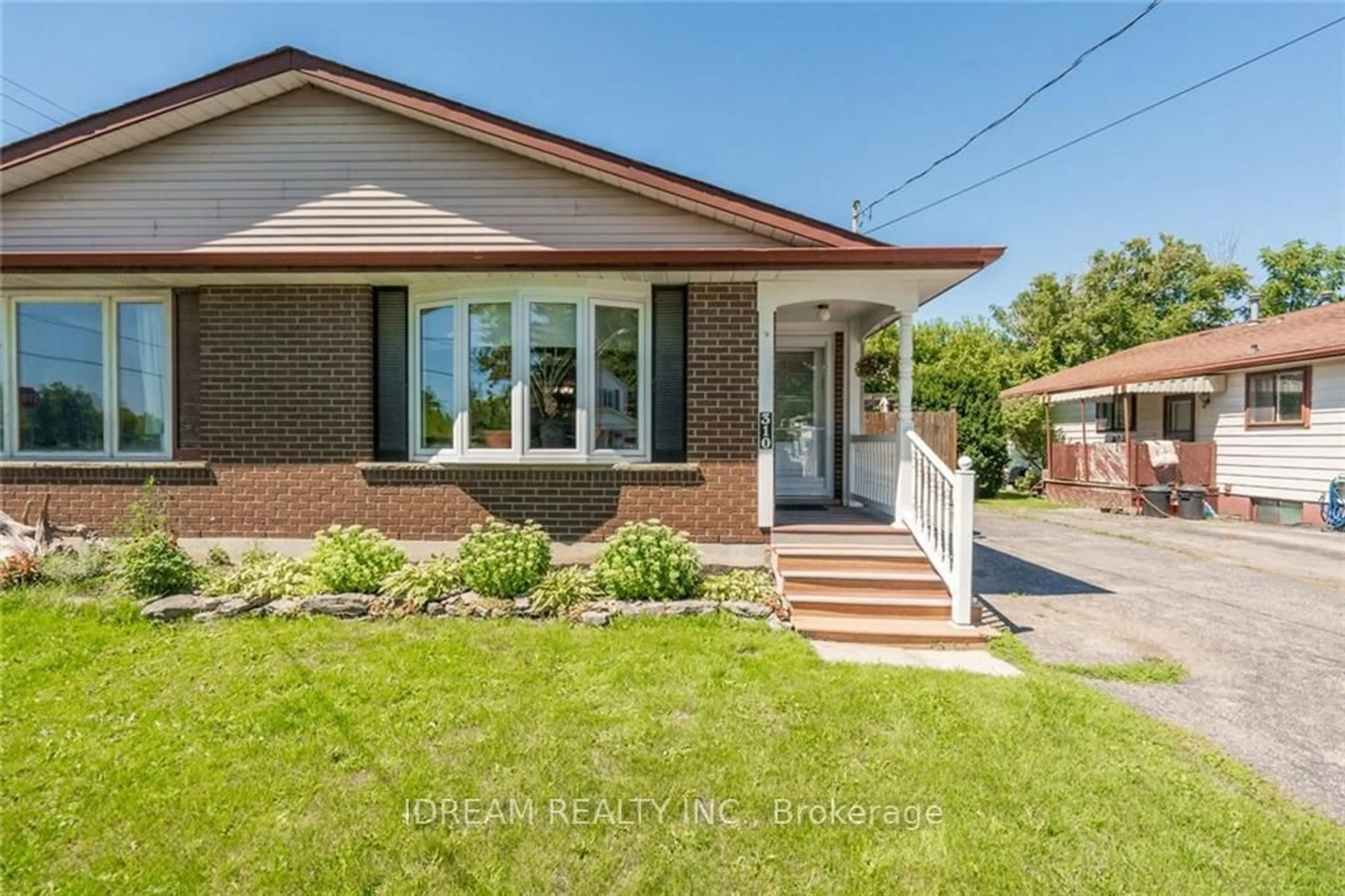Home with brick exterior material, street for 310 Brant St, Haldimand Ontario N1A 2A8