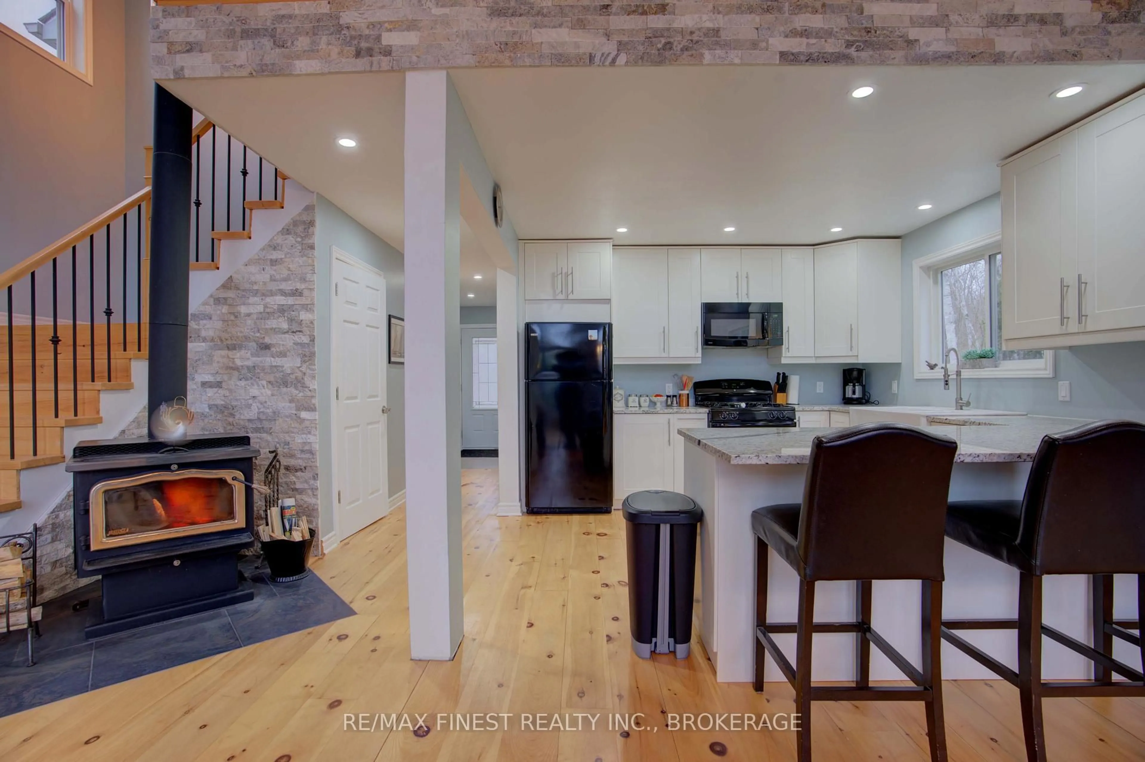 Open concept kitchen, unknown for 1602 Baker Valley Rd, Arden Ontario K0H 1B0