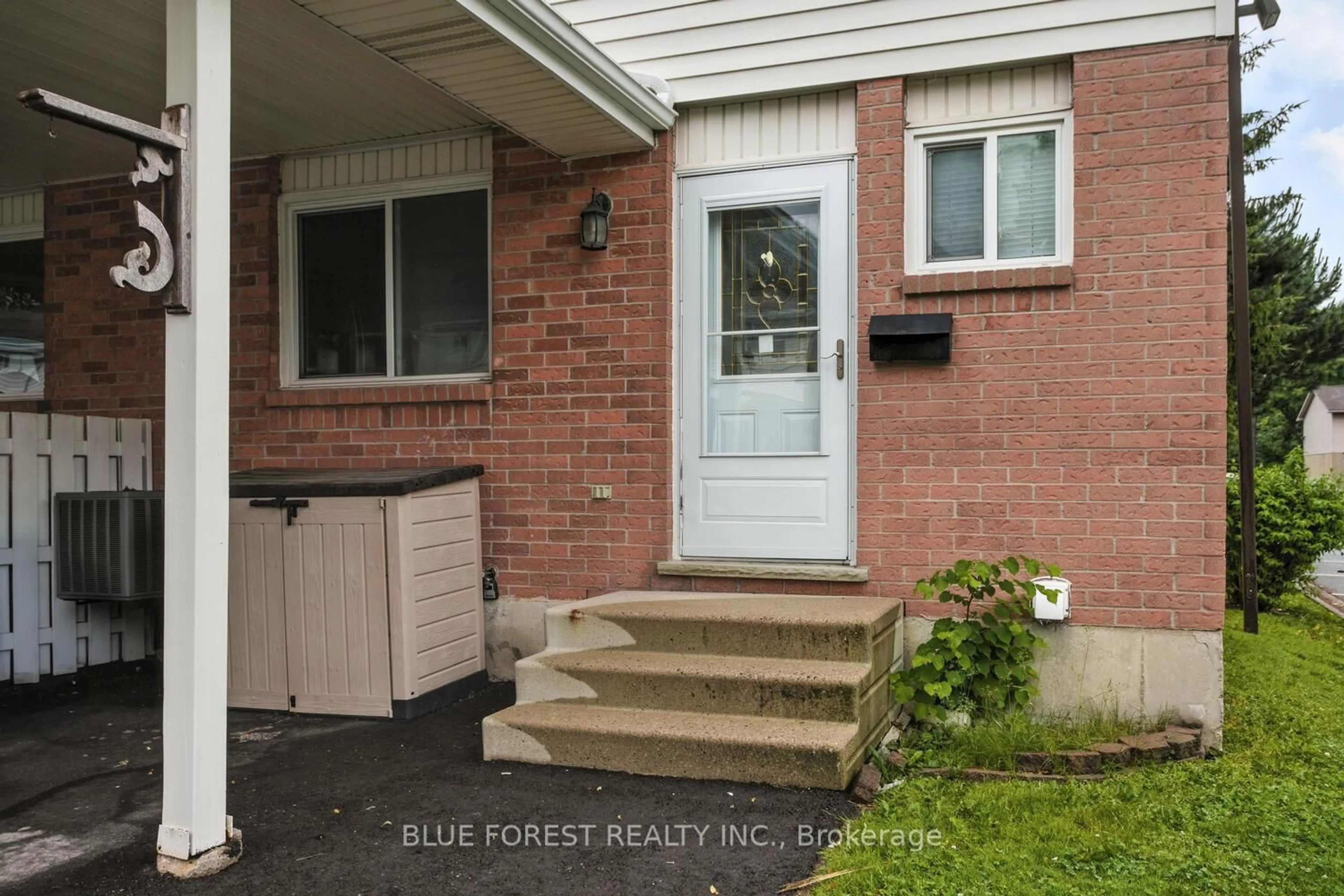 Unknown for 1318 Highbury Ave #76, London East Ontario N5Y 5E5