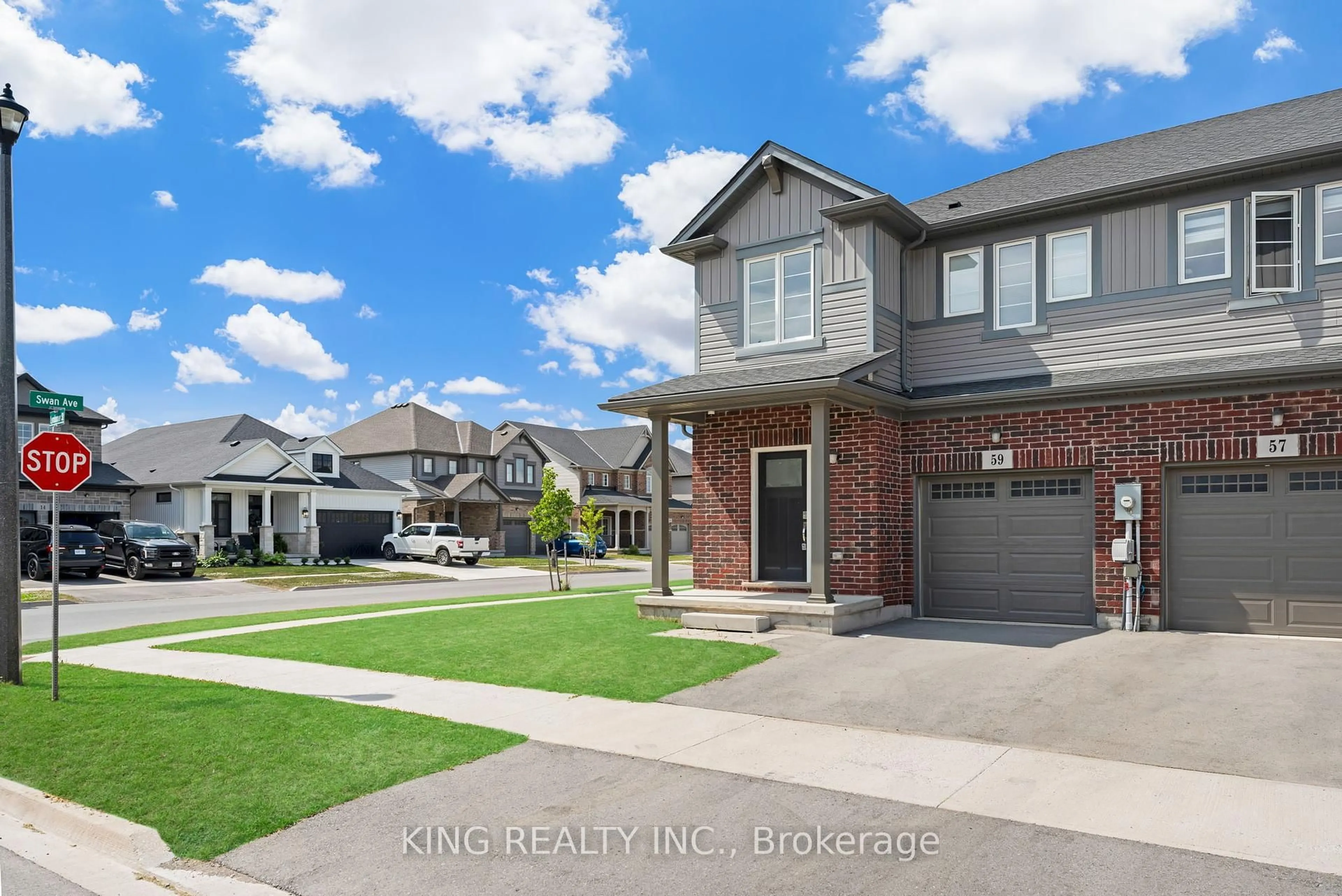 Home with brick exterior material, street for 59 Lymburner St, Pelham Ontario L3B 5N5