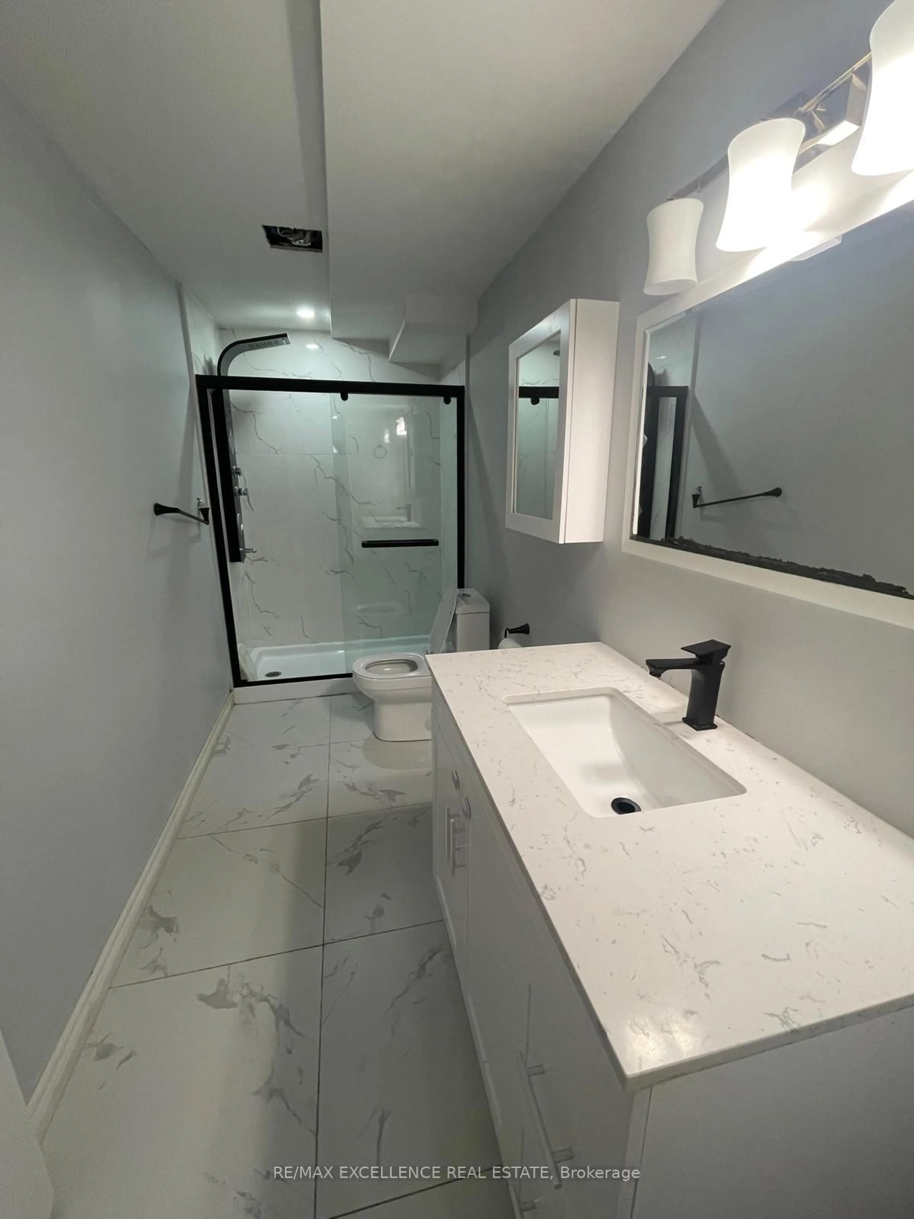 A pic of a room for 1595 BORDEN St, London East Ontario N5W 2P9