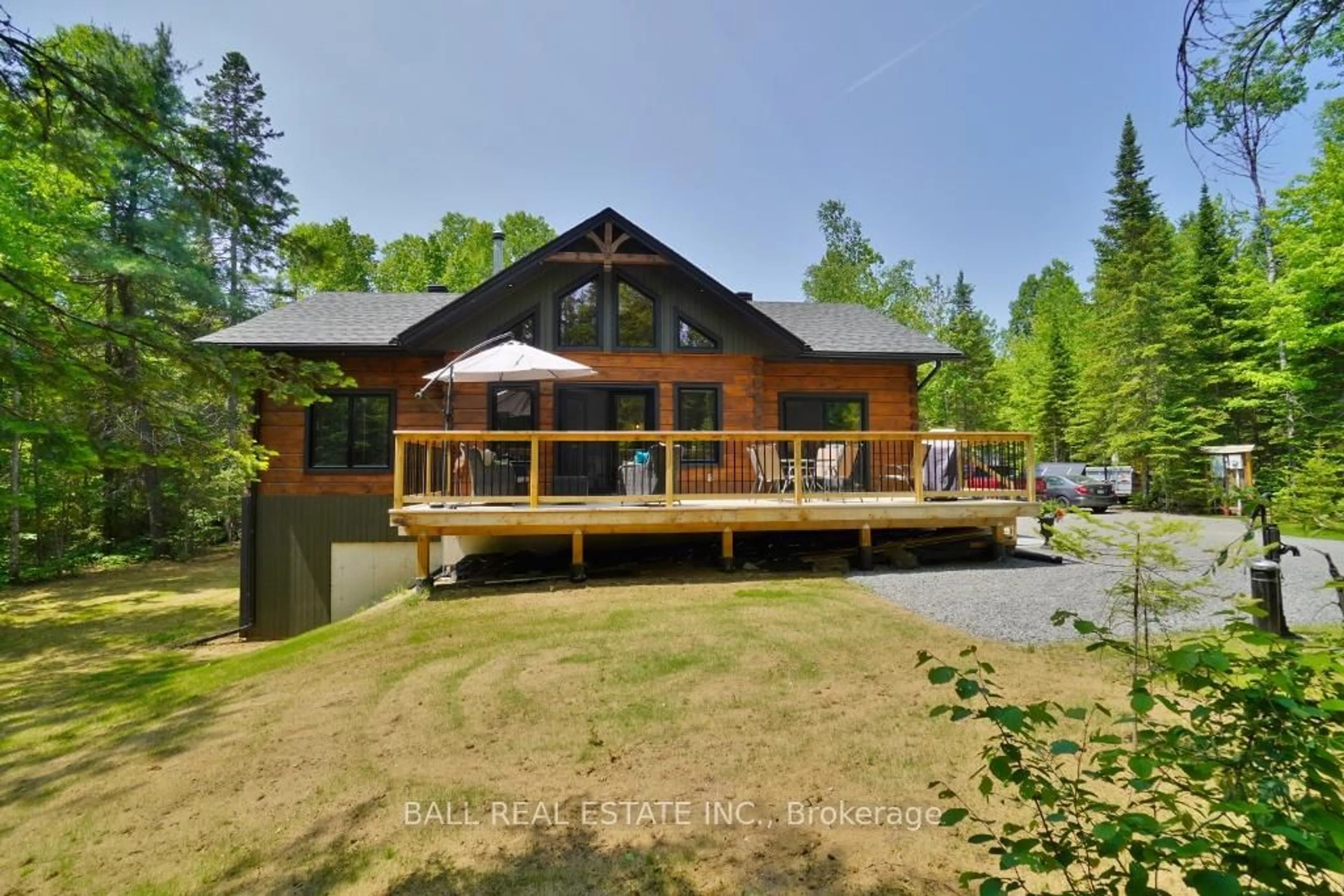 A pic from outside/outdoor area/front of a property/back of a property/a pic from drone, water/lake/river/ocean view for 41 Arthur St, Maynooth Ontario K0L 2K0