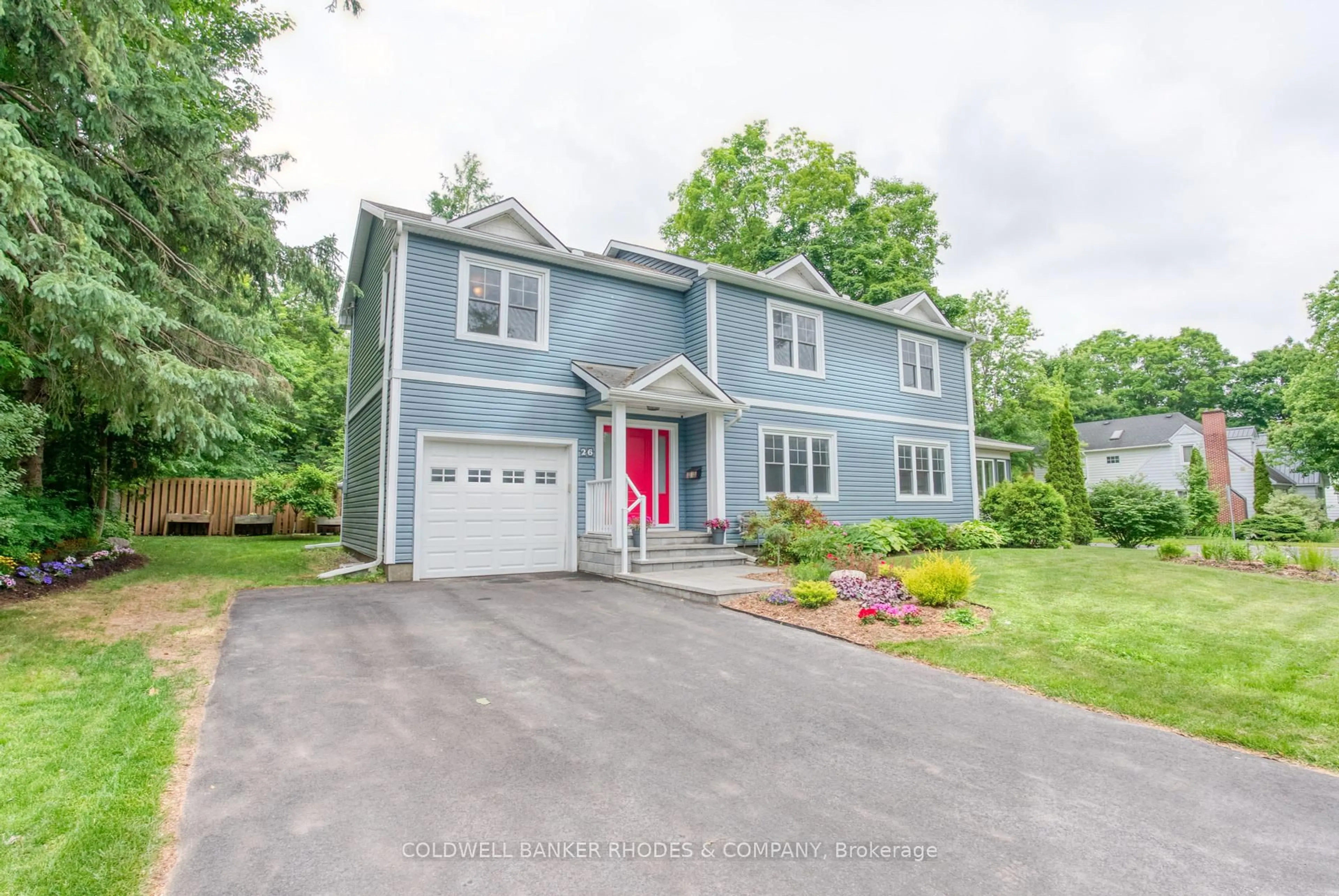 Home with vinyl exterior material, street for 26 Sandridge Rd, Ottawa Ontario K1K 0A8