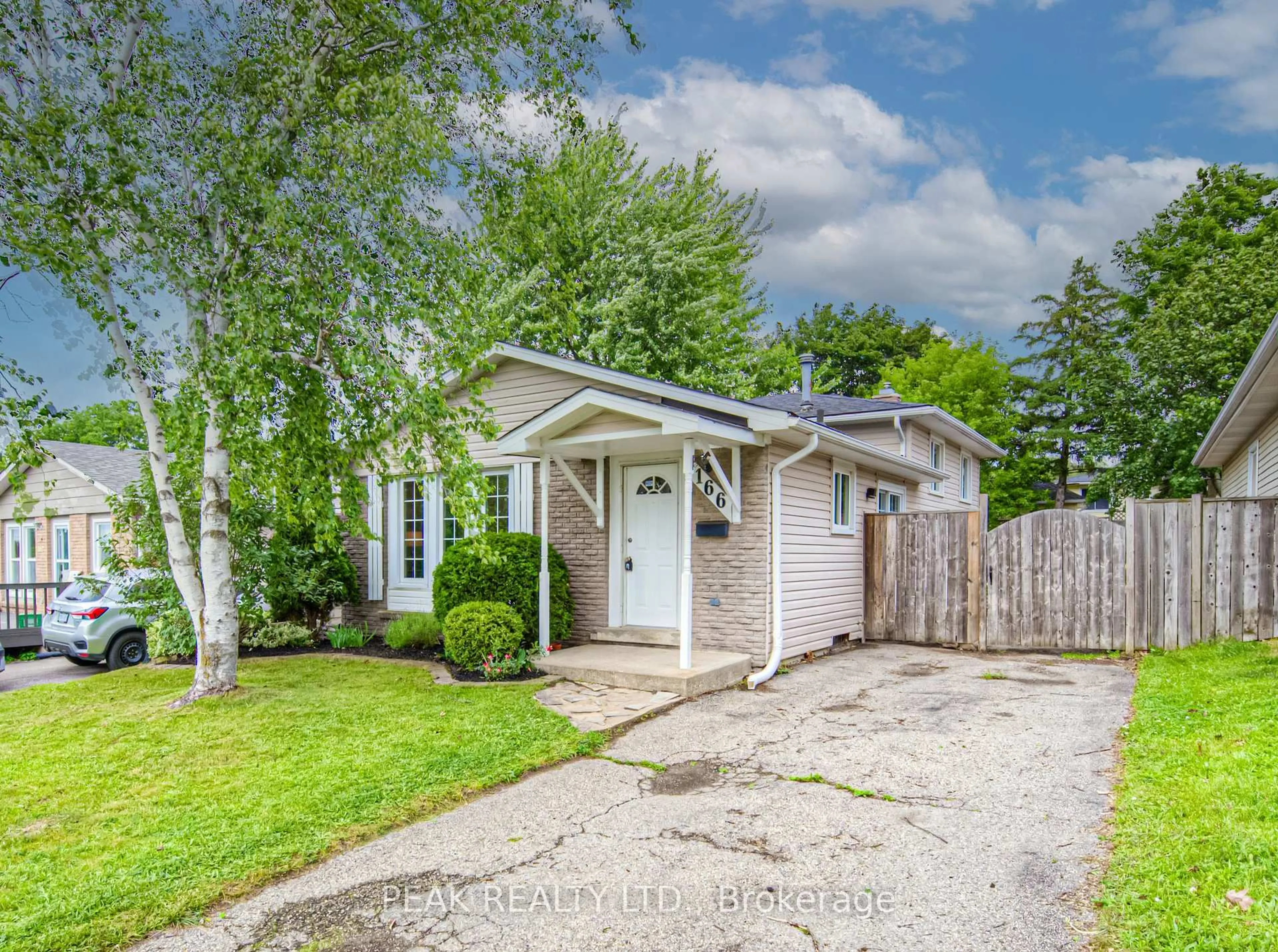 Unknown for 166 Natchez Rd, Kitchener Ontario N2B 3L2