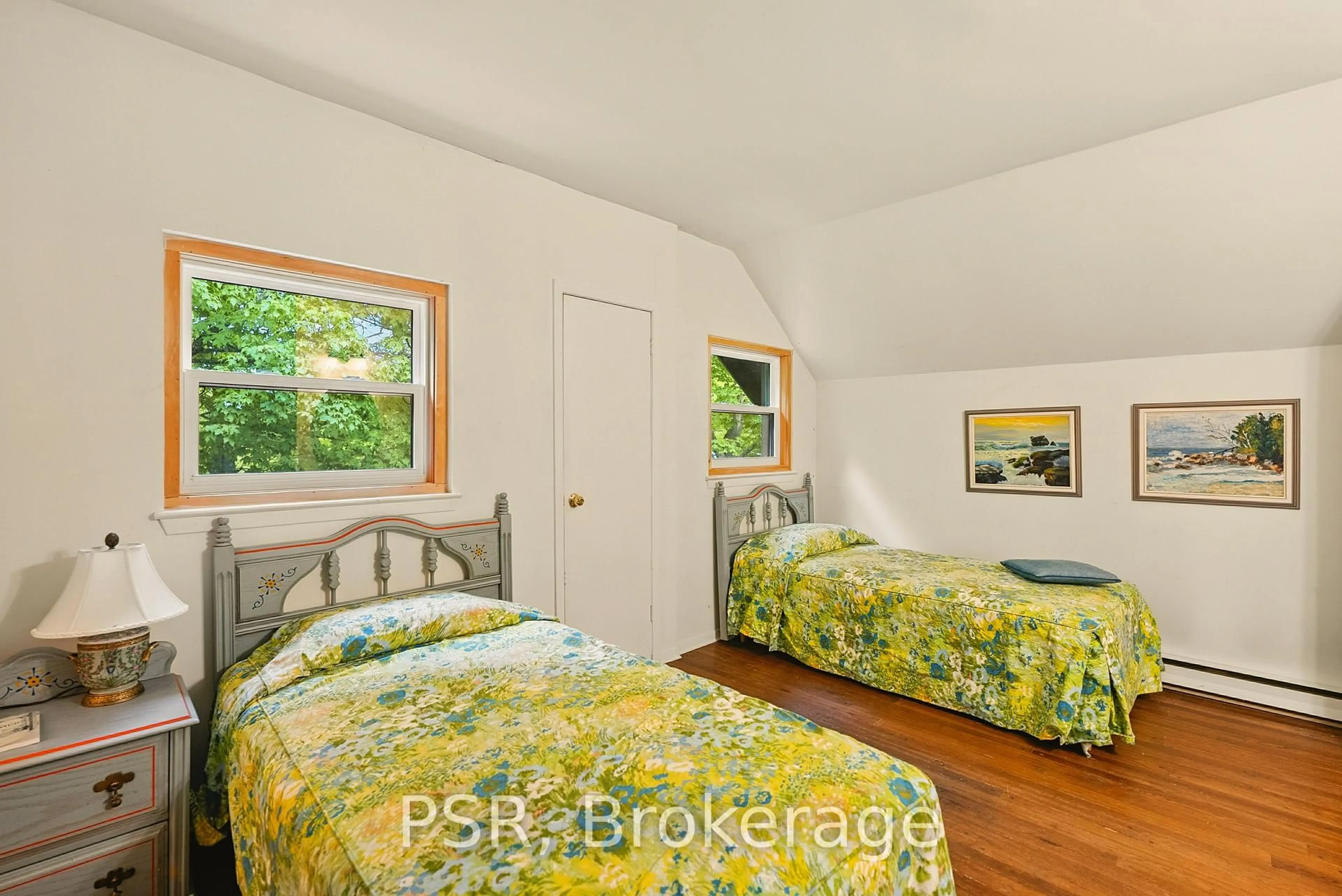 Bedroom with bed, unknown for 12 Bigwin Island #319, Lake of Bays Ontario P0B 1A0