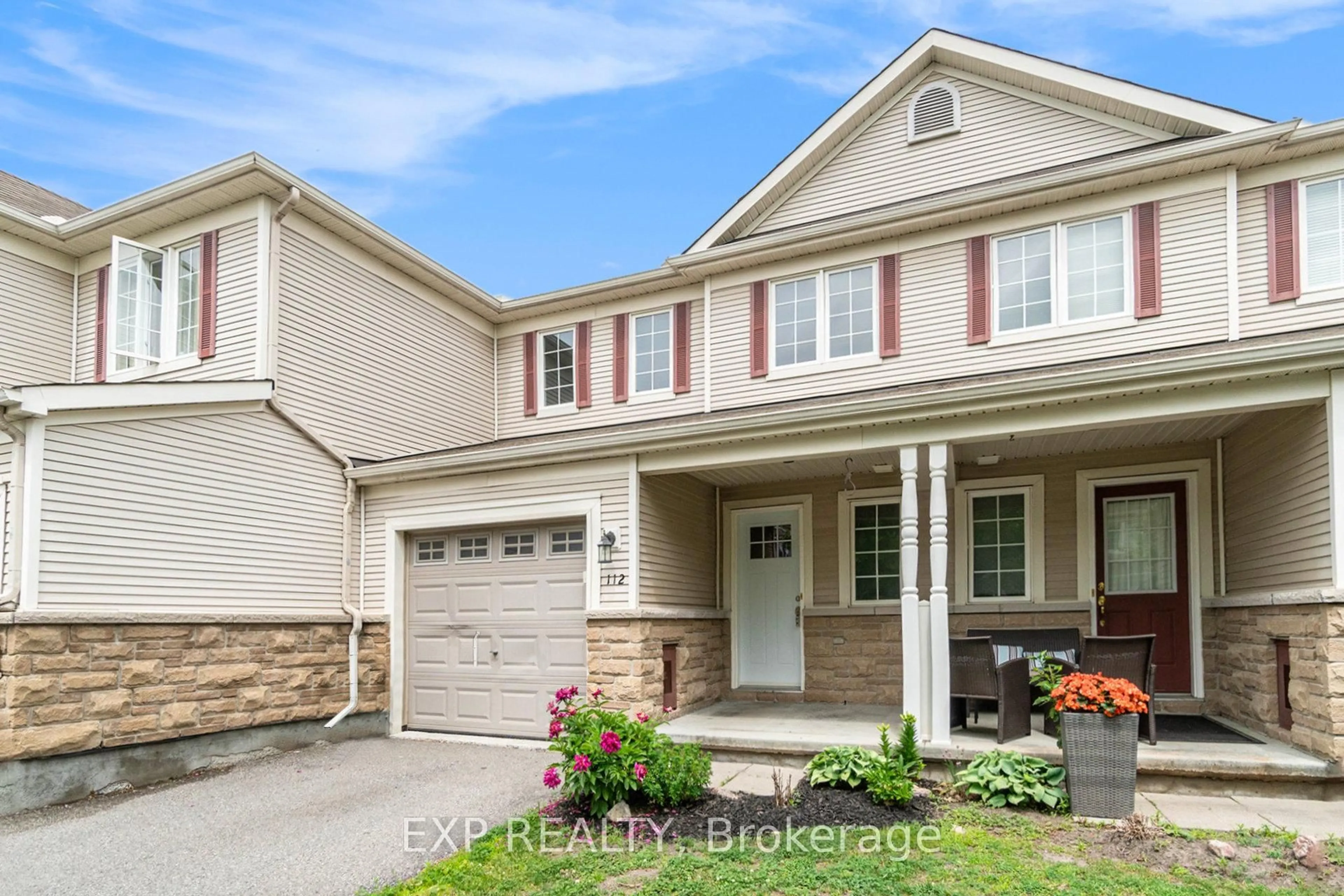 Home with vinyl exterior material, street for 112 Braddock Private, Ottawa Ontario K2J 0E7