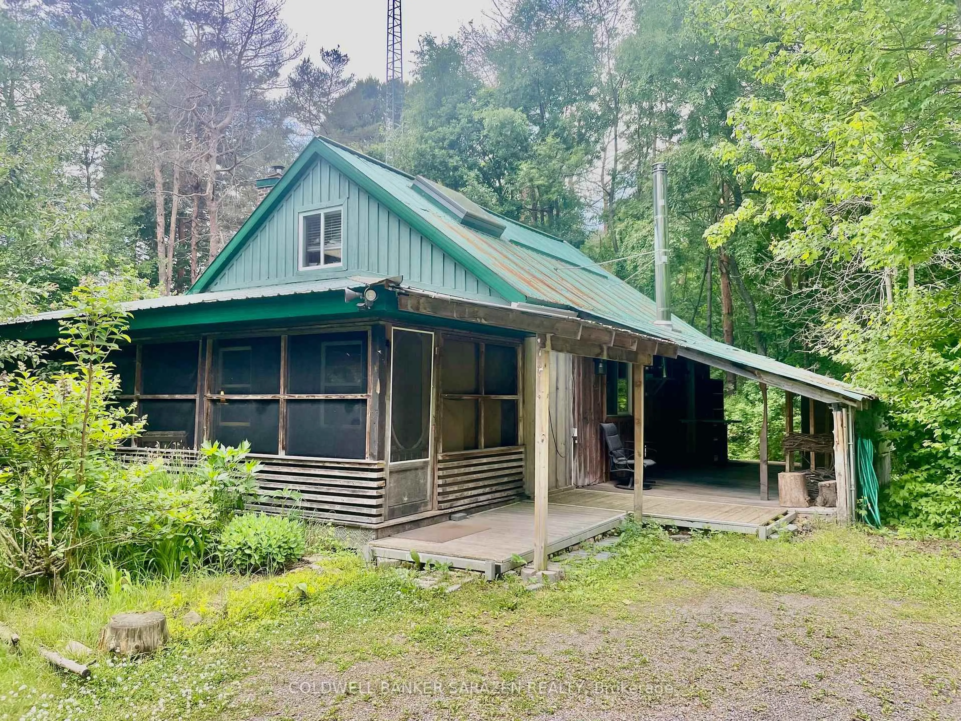 A pic from outside/outdoor area/front of a property/back of a property/a pic from drone, building for 4370 Lords Mills Rd, Augusta Ontario K0E 1T0