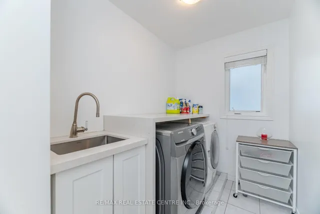 Additional image 16 of 343 Montreal Circ