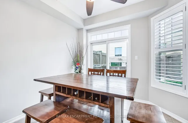 Additional property image - 71 CATHEDRAL Crt