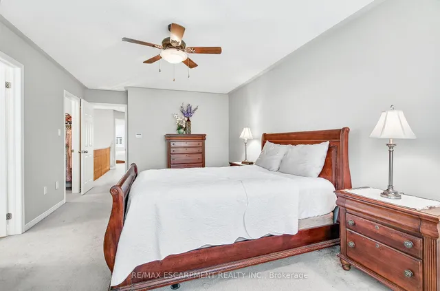 Additional property image - 71 CATHEDRAL Crt