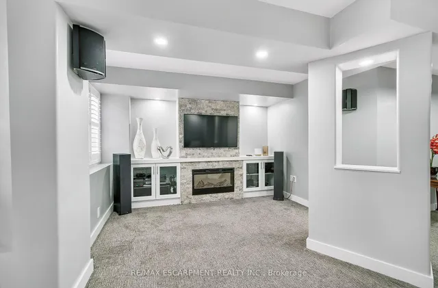 Additional property image - 71 CATHEDRAL Crt