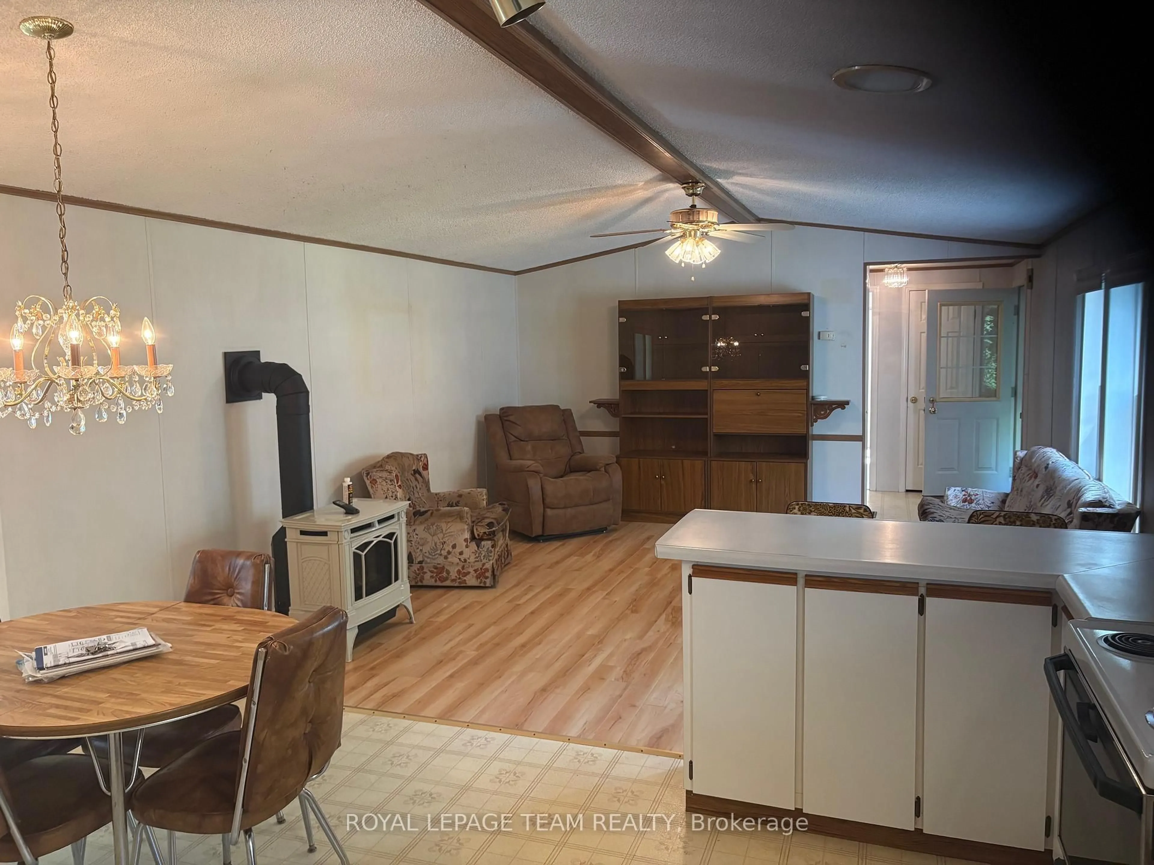 A pic of a room for 10146 County 43 Rd #11, North Dundas Ontario K0E 1S0