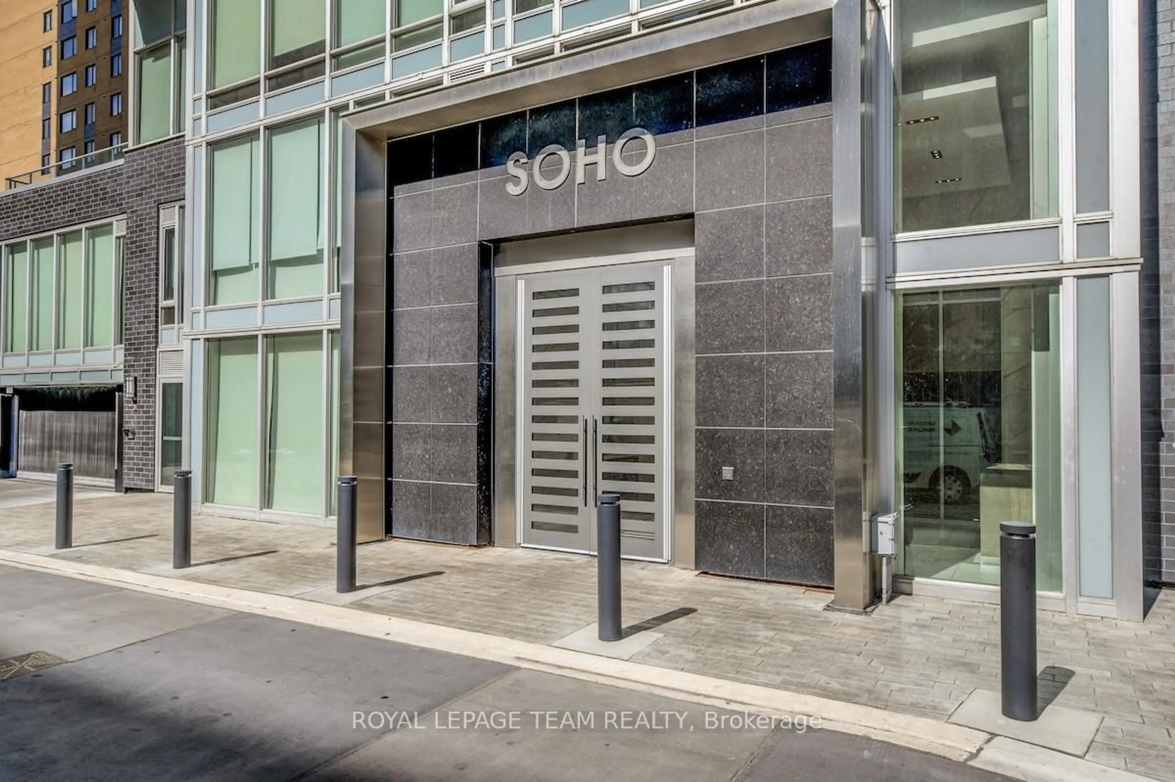 Unknown for 111 Champagne Ave #1410, Ottawa Ontario K1S 5V3