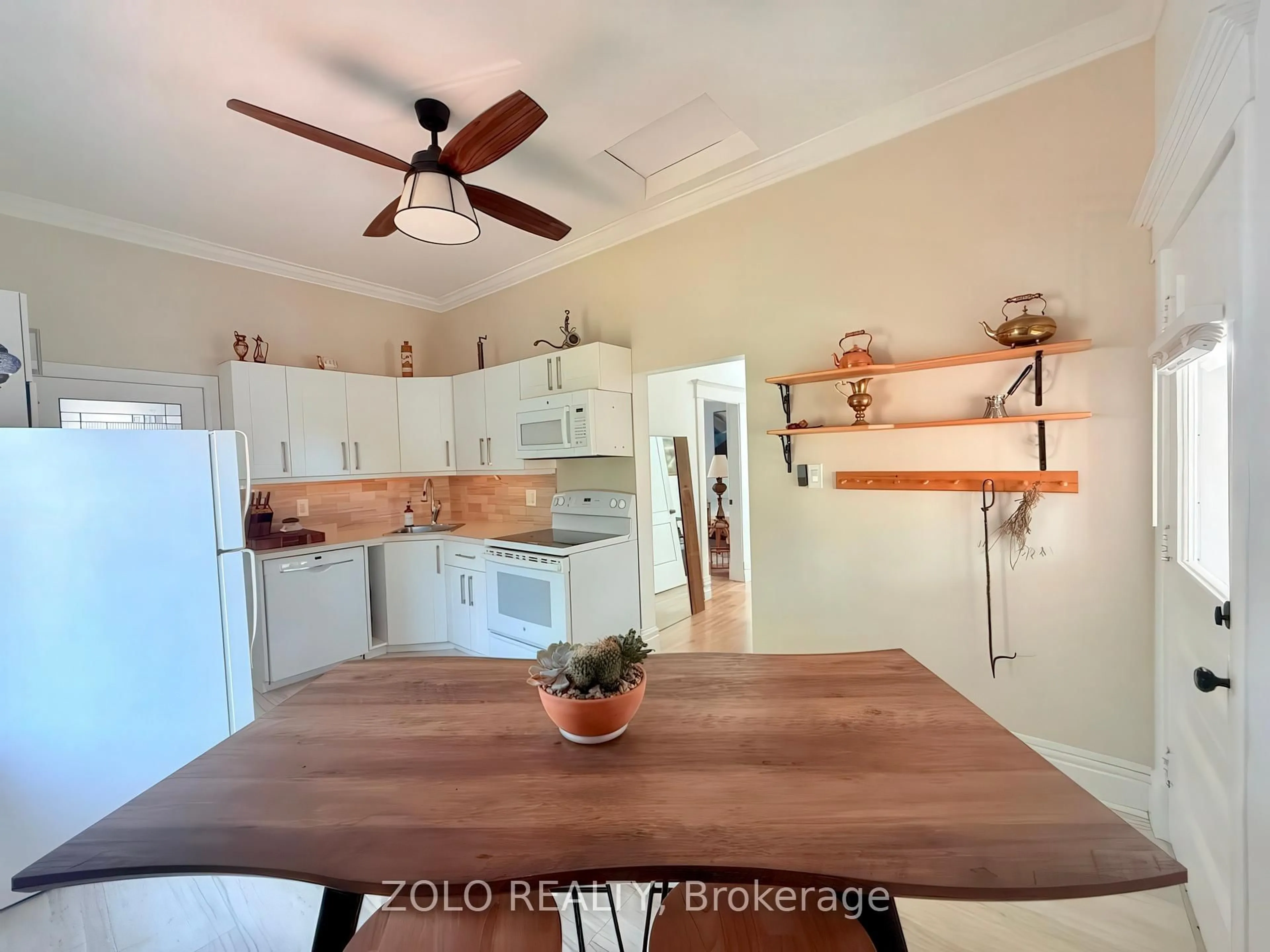 Open concept kitchen, unknown for 4 Rosewood Ave, London East Ontario N5Z 1K9