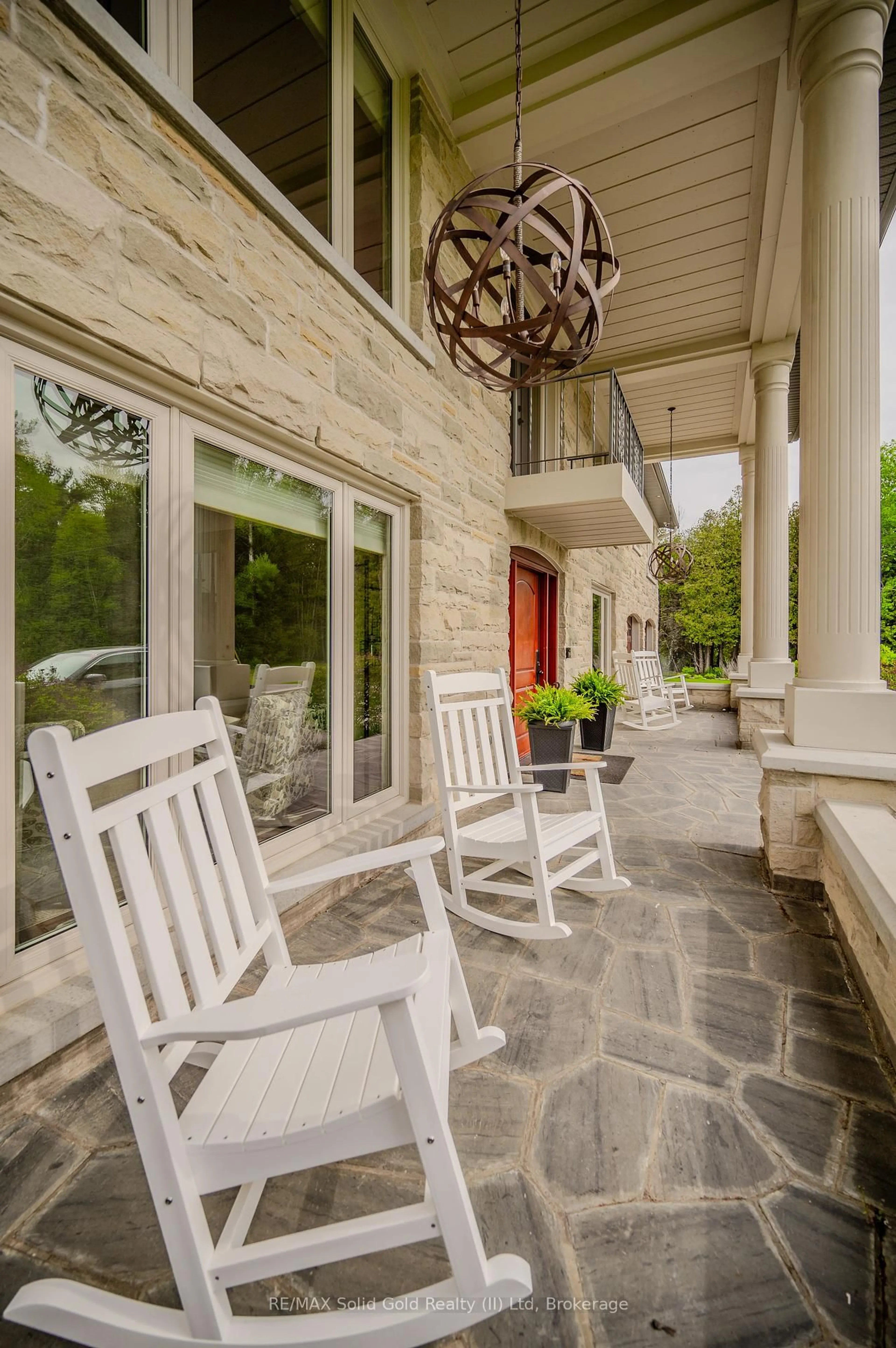 Patio, unknown for 7104 Sideroad 14 Sdrd, Centre Wellington Ontario N0B 1B0