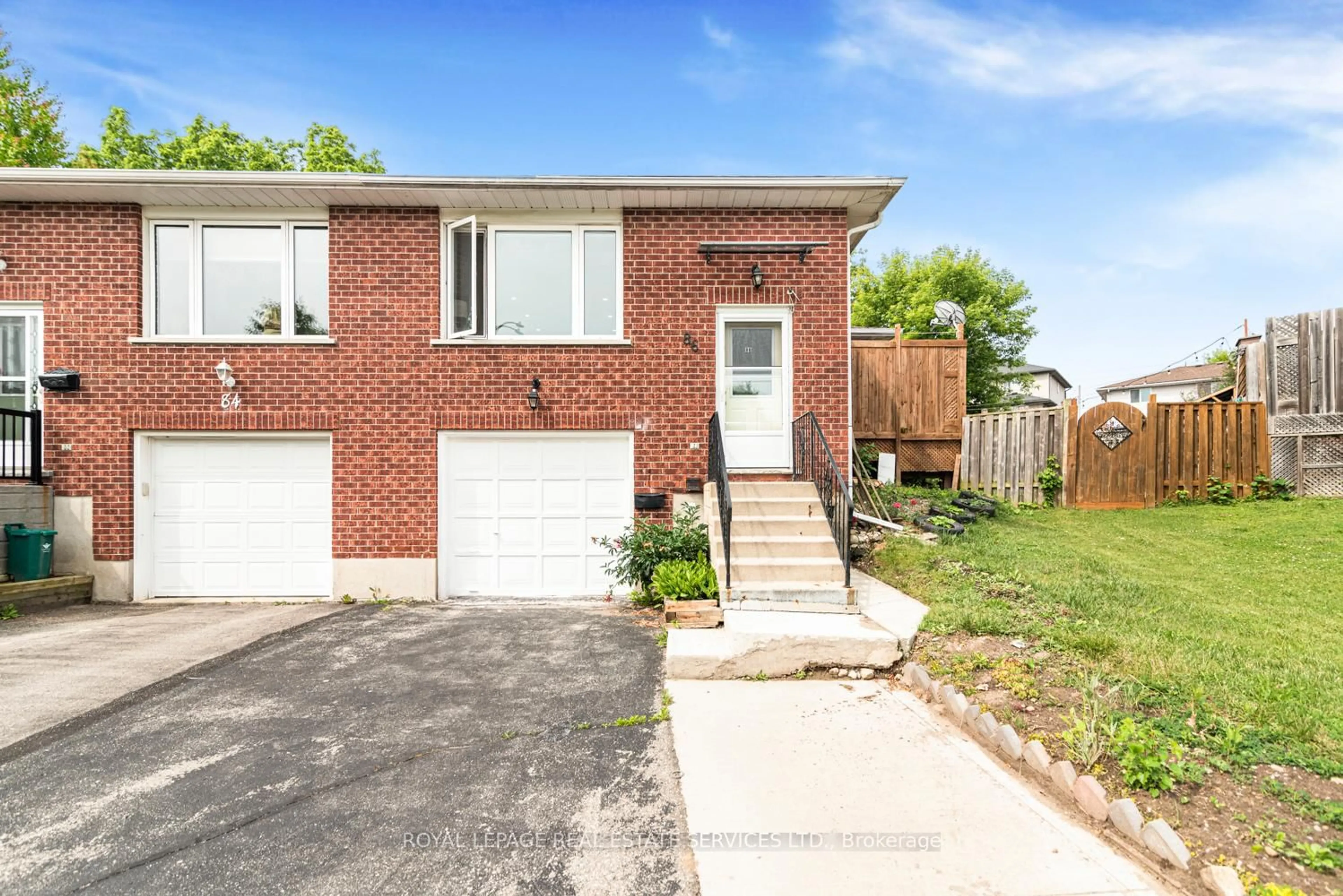 Home with brick exterior material, street for 86 Old Huron Crt, Kitchener Ontario N2R 1L7