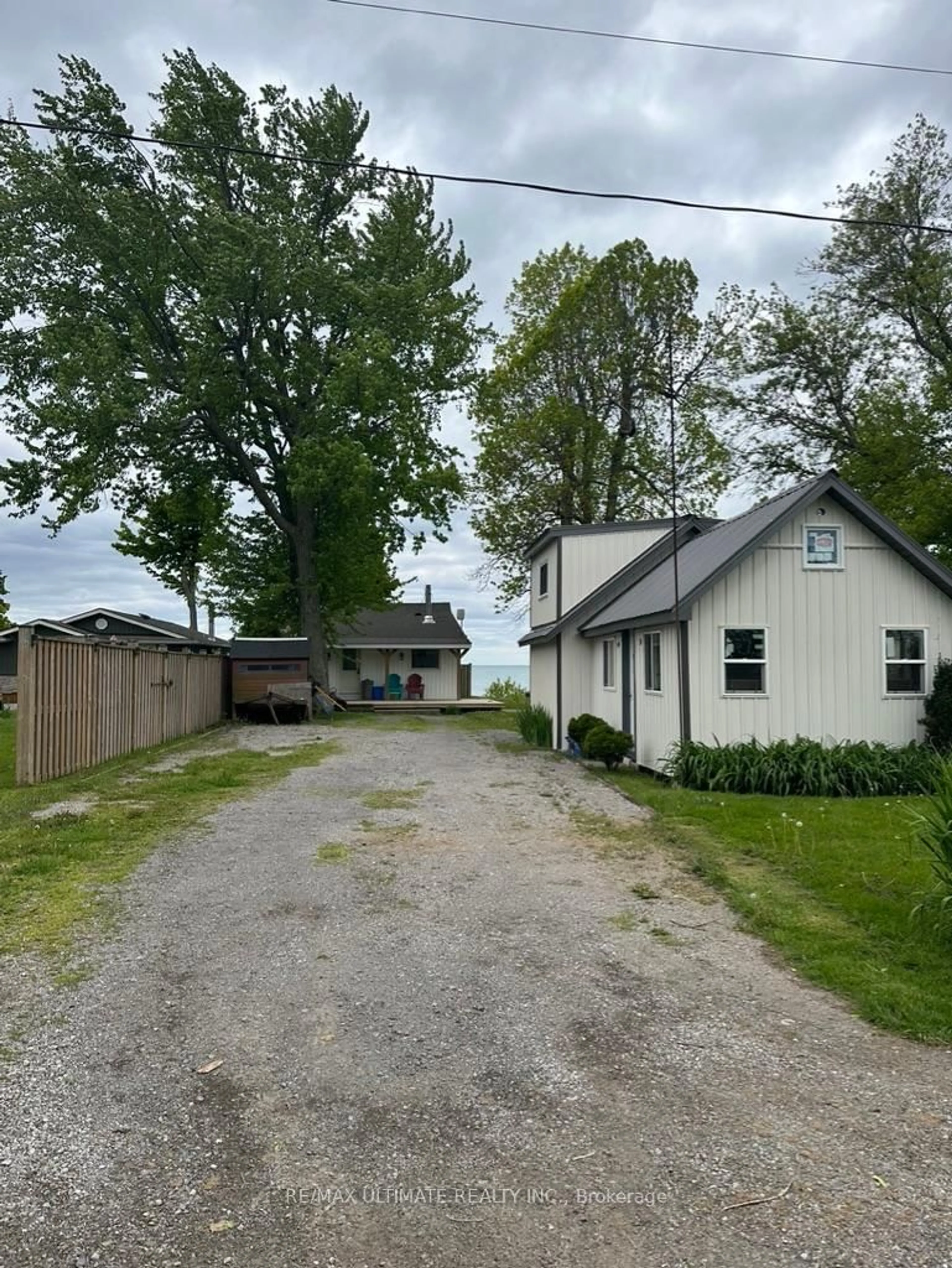 A pic from outside/outdoor area/front of a property/back of a property/a pic from drone, street for 456 South Coast Dr, Haldimand Ontario N0A 1L0
