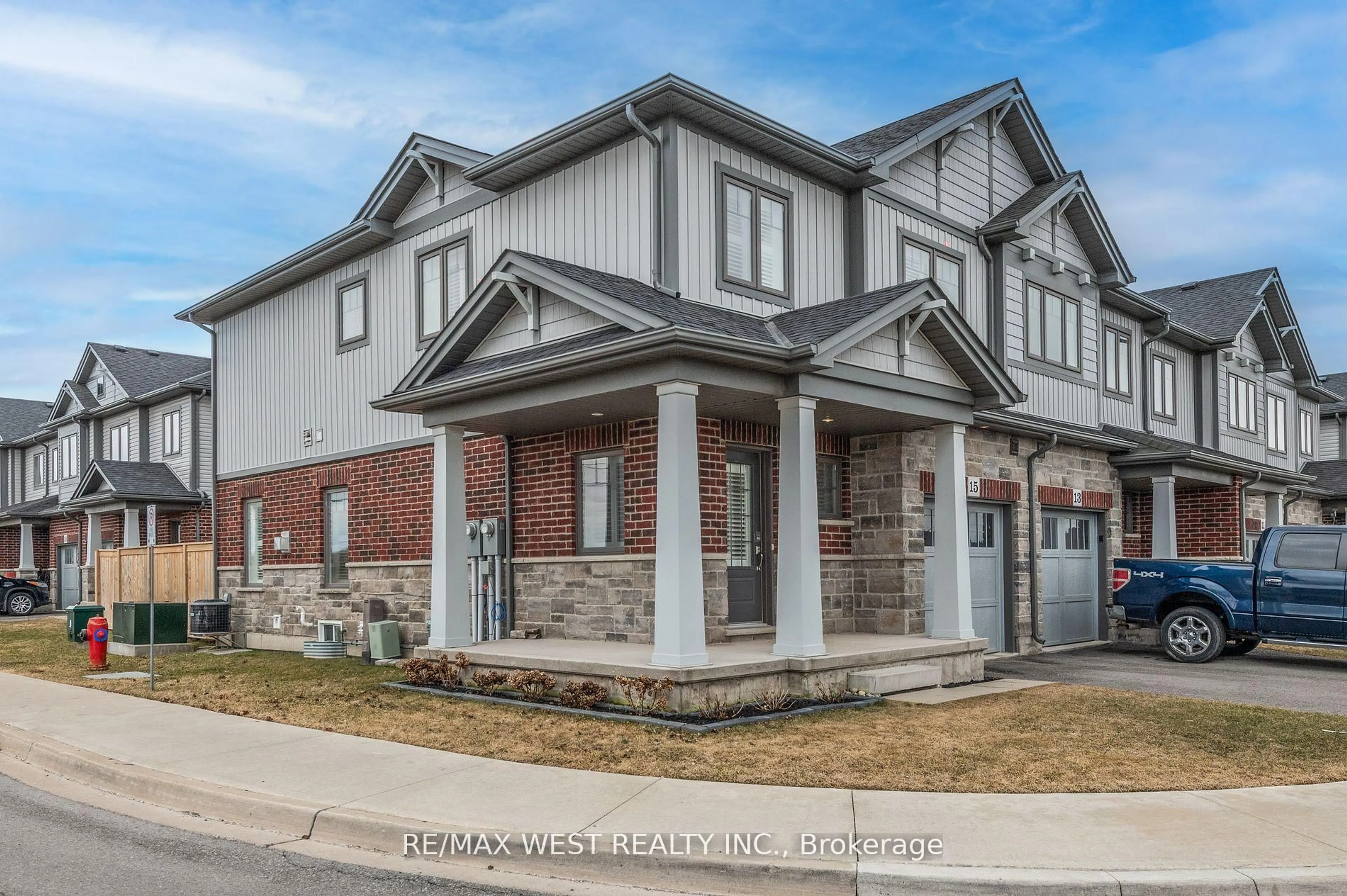 Home with brick exterior material, street for 15 Severino Circ, West Lincoln Ontario L0R 2A0