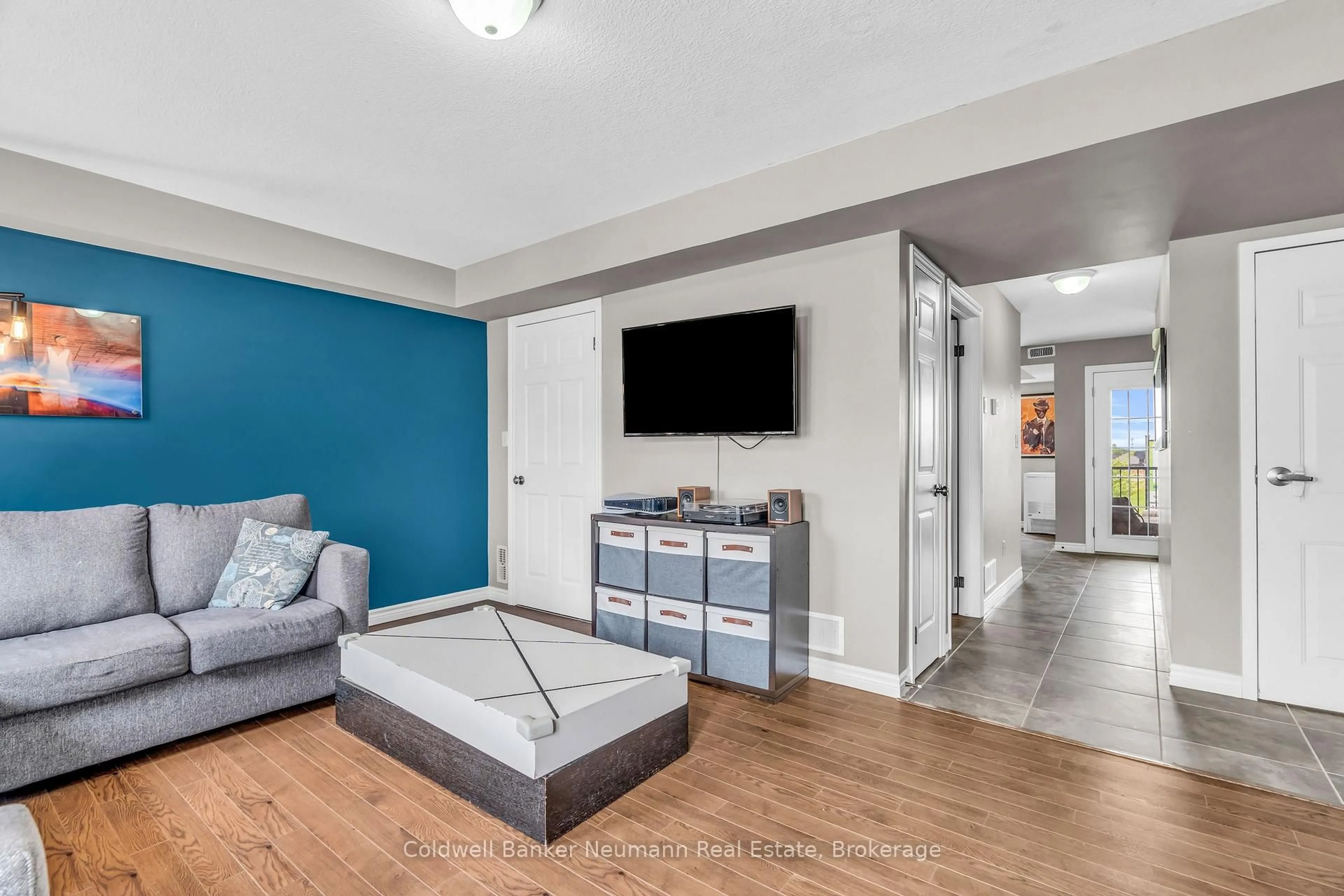 Living room with furniture, unknown for 644 Woodlawn Rd #A, Guelph Ontario N1E 0K4