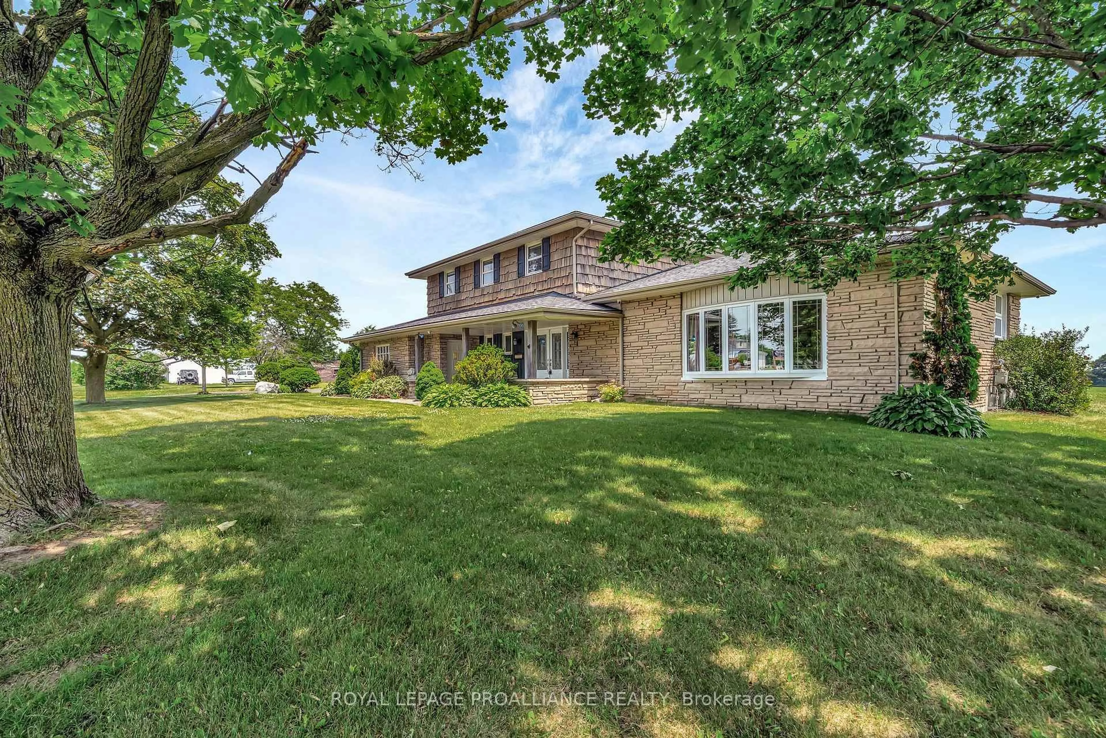 A pic from outside/outdoor area/front of a property/back of a property/a pic from drone, street for 6864 Highway 62, Belleville Ontario K8N 0L7