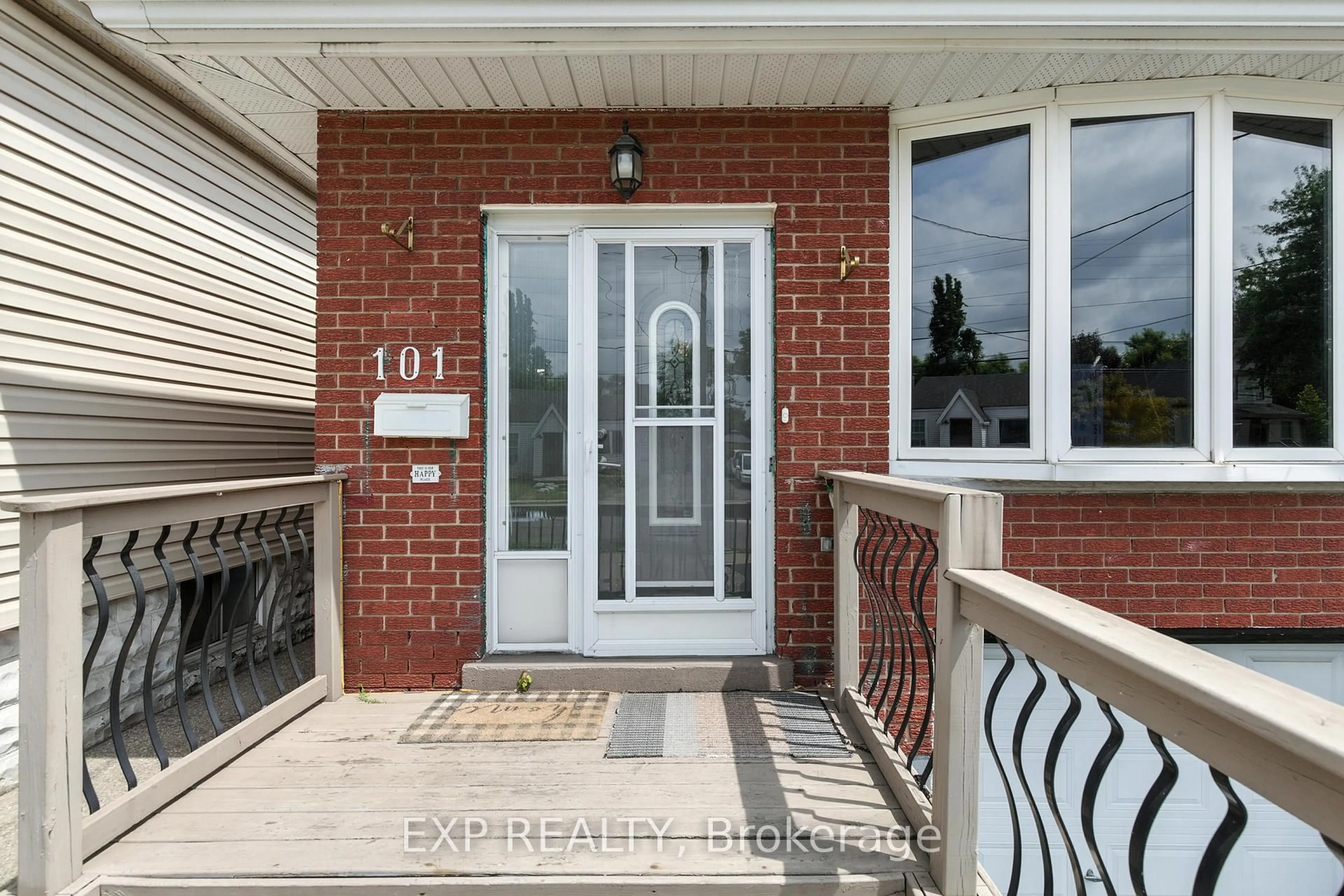 Unknown for 101 MCANULTY Blvd, Hamilton Ontario L8H 3H3
